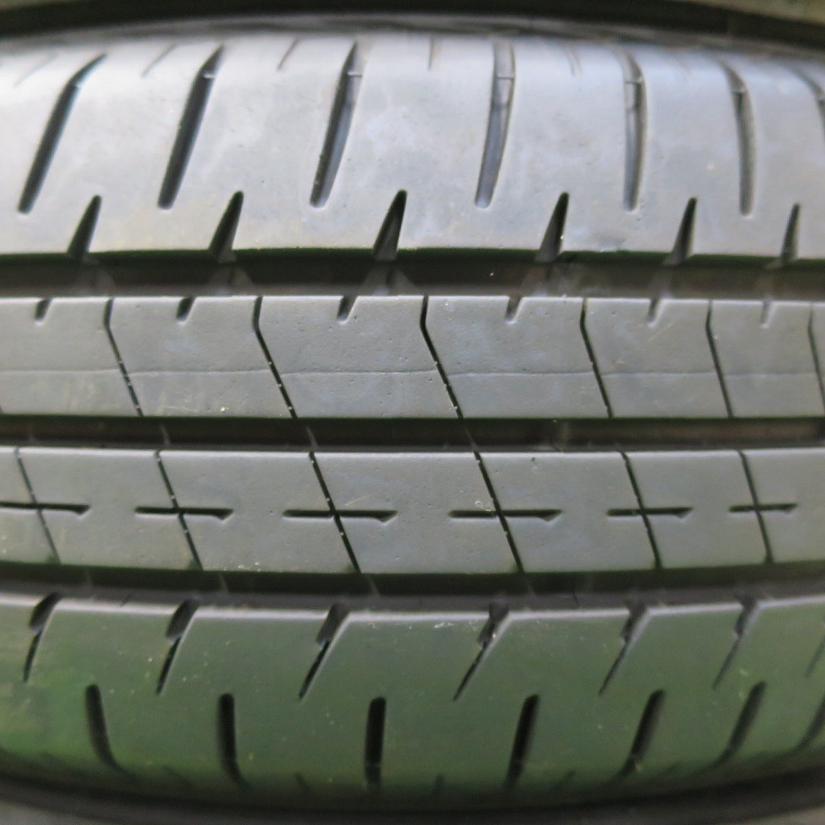 *送料無料* 1本未使用！バリ溝！23年！9分★155/65R14 ブリヂストン エコピア NH200C タイヤ 14インチ N-BOX タント スペーシア ルークス等★4072205イノタ