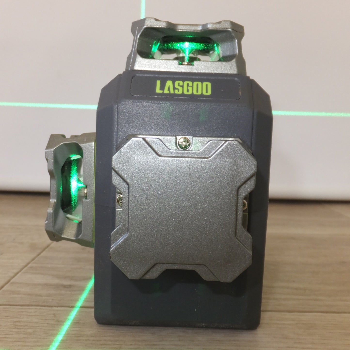 [送料無料] 現状品 キレイ★LASGOO レーザー墨出し器 LG-3D　バッテリーパック NK-B260 付★