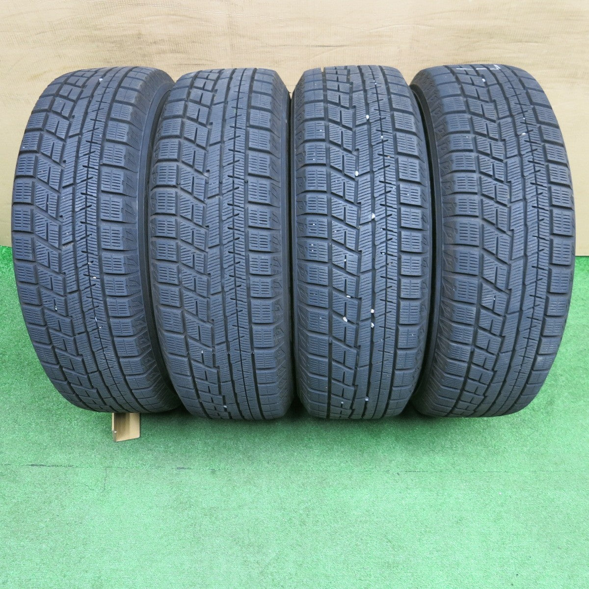 バリ溝！22年！9分★スタッドレス 195/65R15 ヨコハマ アイスガード iG60 WAREN ヴァーレン 15インチ PCD114.3/5H★6020806NKス