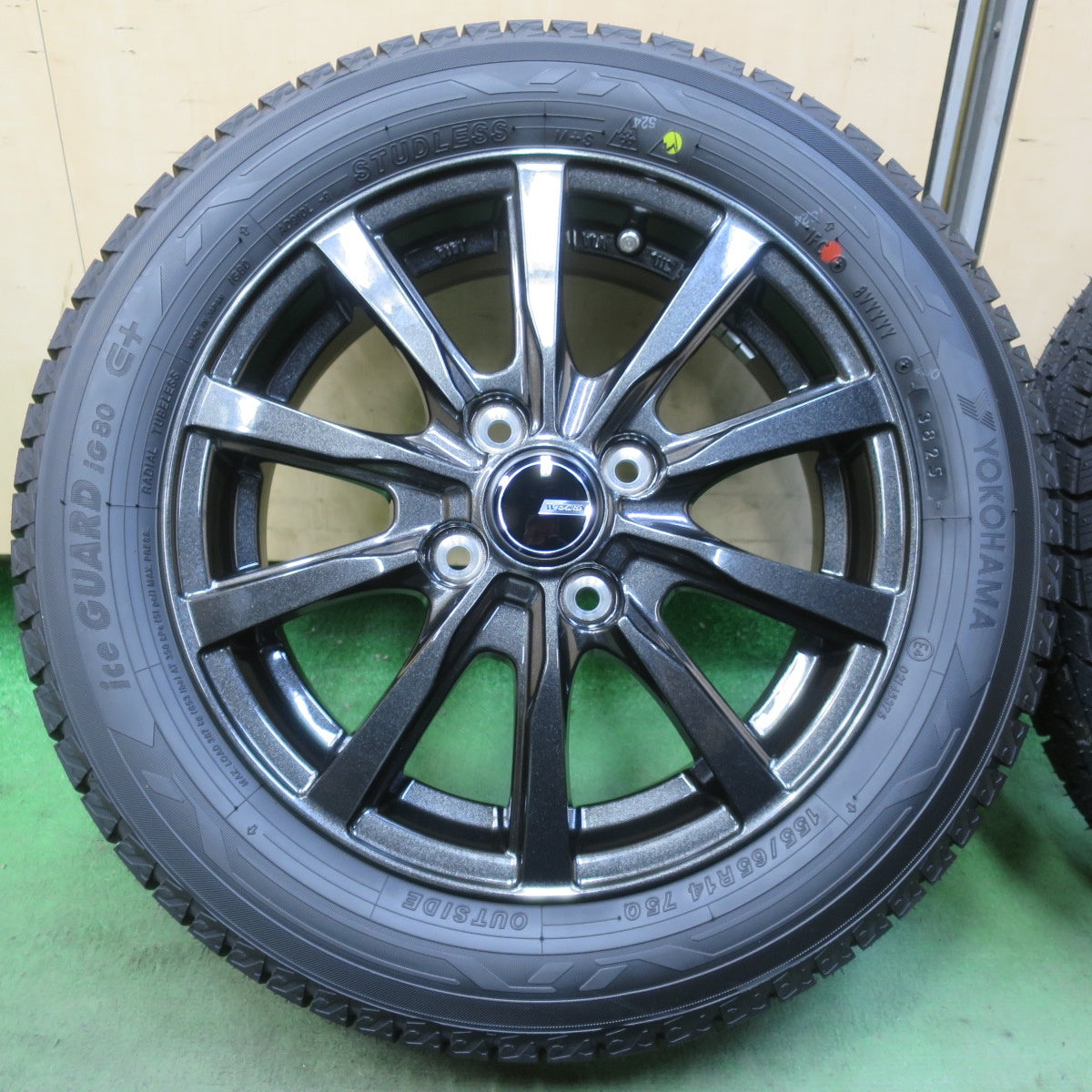 未使用！25年◎スタッドレス 155/65R14 ヨコハマ アイスガード iG80 E+ WEZEN 社外 アルミ 14インチ PCD100/4H◎6080904イス