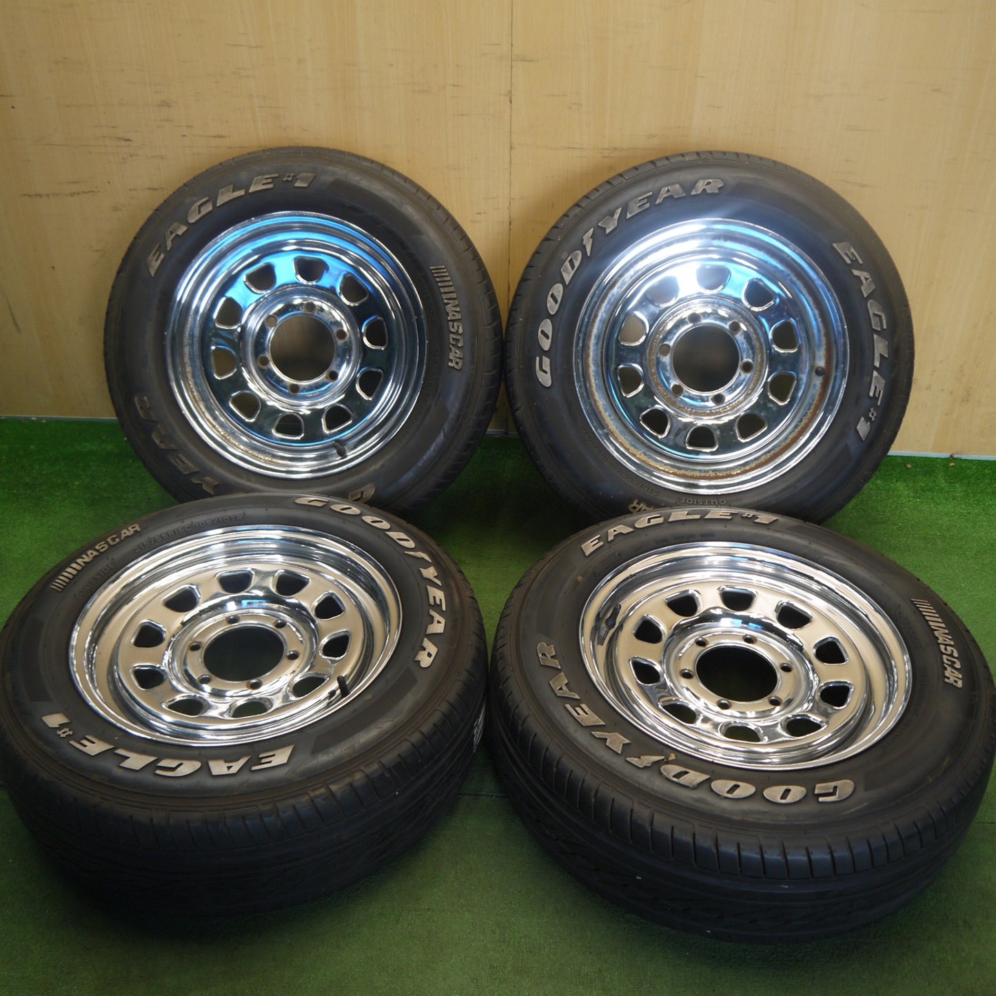 バリ溝！9.5分◎215/65R16 109/107R グッドイヤー イーグル #1 ナスカー DAYTONA デイトナ スチール 16インチ PCD139.7/6H◎6061501Hノ