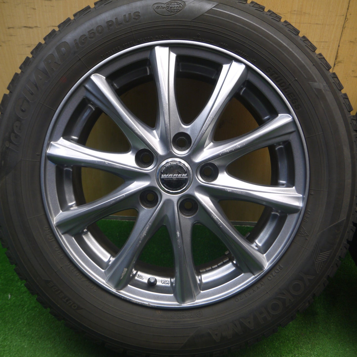 [送料無料] バリ溝！9.5分★スタッドレス 205/60R16 ヨコハマ アイスガード iG50 プラス WAREN ヴァーレン 16インチ PCD114.3/5H★5020506Hス
