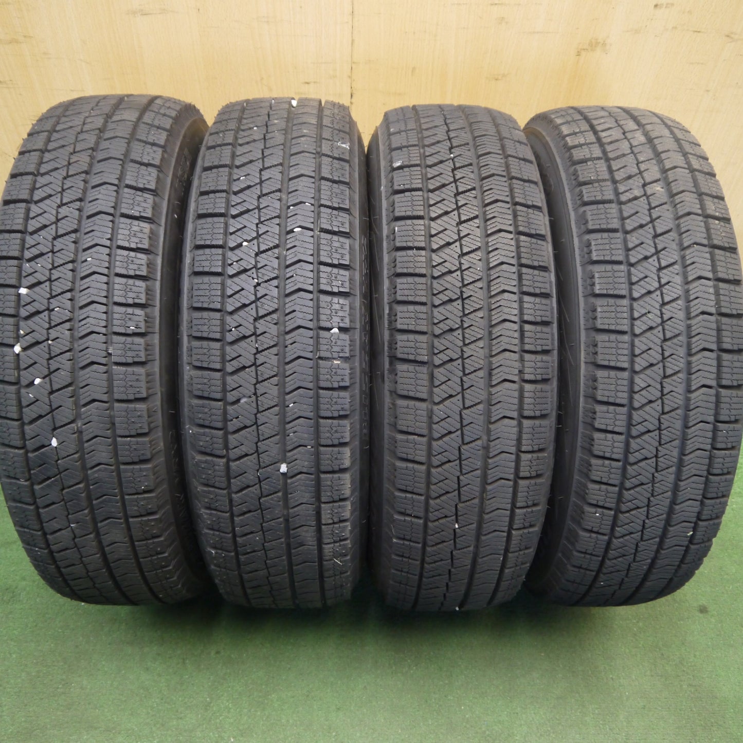 バリ溝！22年！キレイ！ほぼ10分★スタッドレス 165/70R14 ブリヂストン ブリザック VRX2 TOPRUN トップラン 14インチ PCD100/4H★6060202Hス