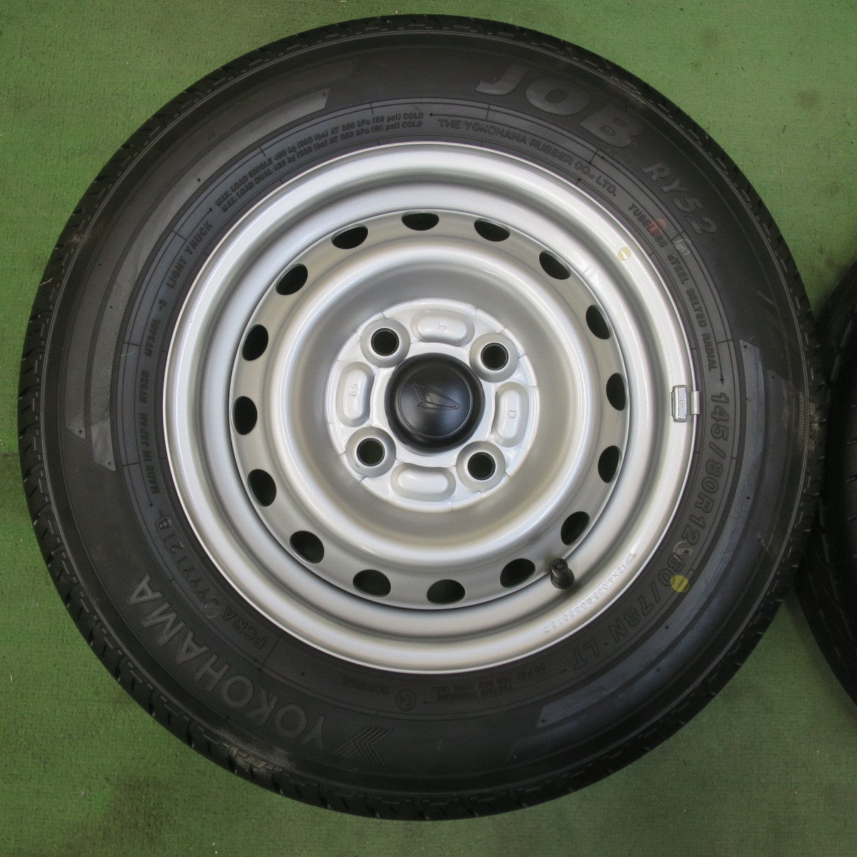 新車外し★ダイハツ ハイゼット 等 純正 スチール 145/80R12 80/78N ヨコハマ JOB RY52 12インチ PCD100/4H★6031603イノ