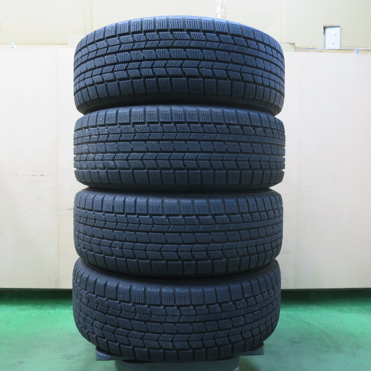 4本価格★スタッドレス 215/60R16 ダンロップ DSX-2 MANARAY SPORT マナレイスポーツ 16インチ PCD114.3/5H★5061302イス