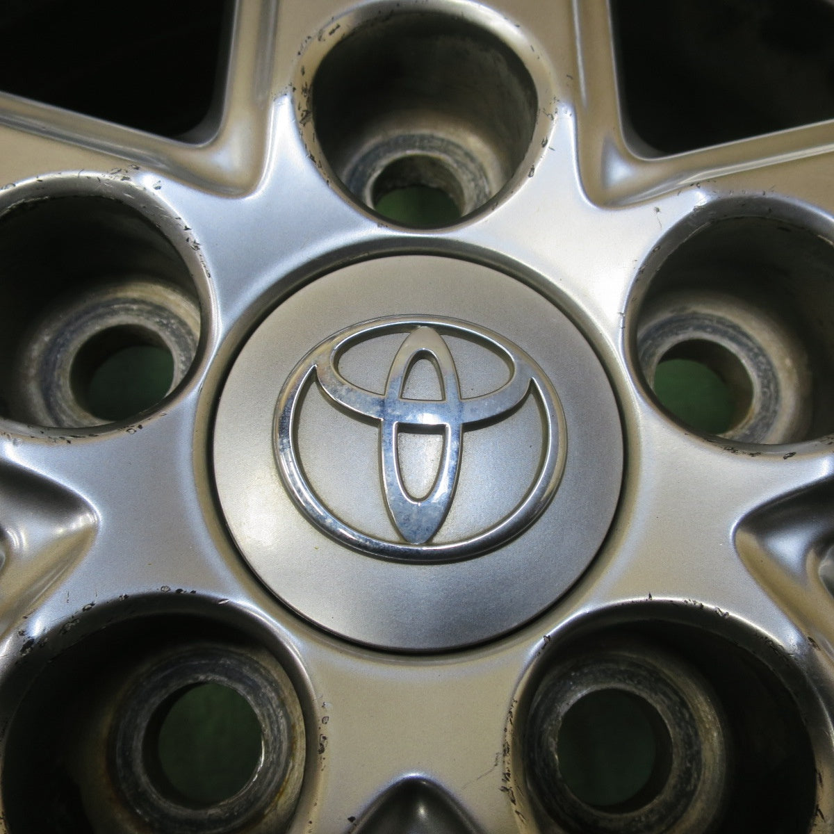 バリ溝！9.5分★トヨタ 60系 ノア ヴォクシー 純正 195/65R15 ダンロップ EC202 15インチ PCD114.3/5H★5103003イノ