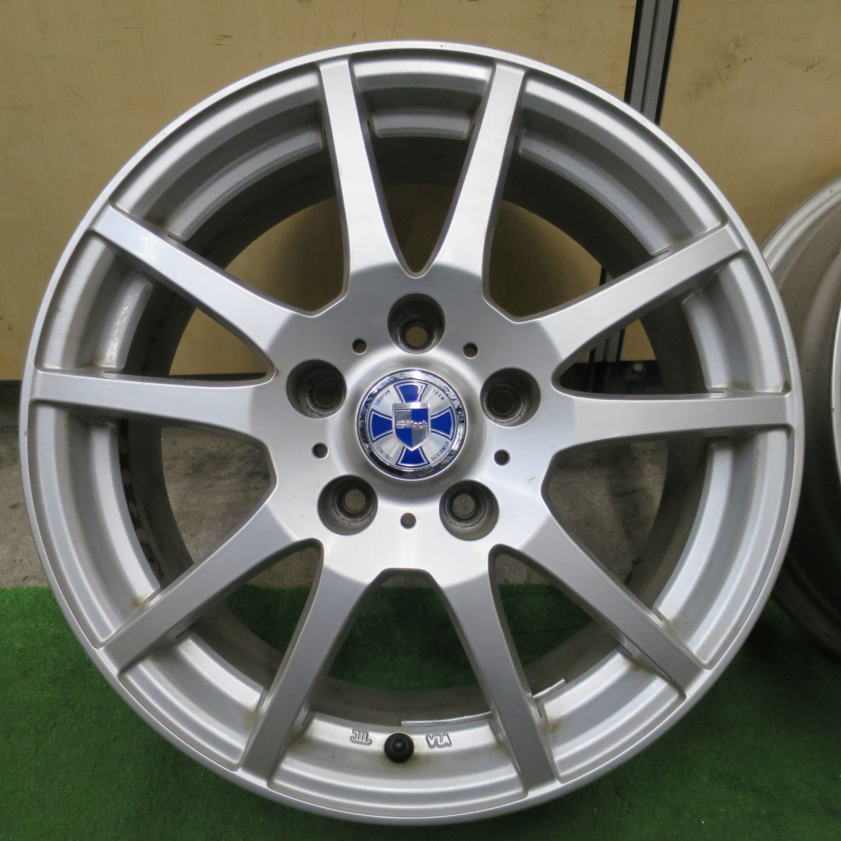 4本価格★GMach weds 16インチ ホイール ウェッズ 16×6.5J PCD114.3/5H★6040402NGホ