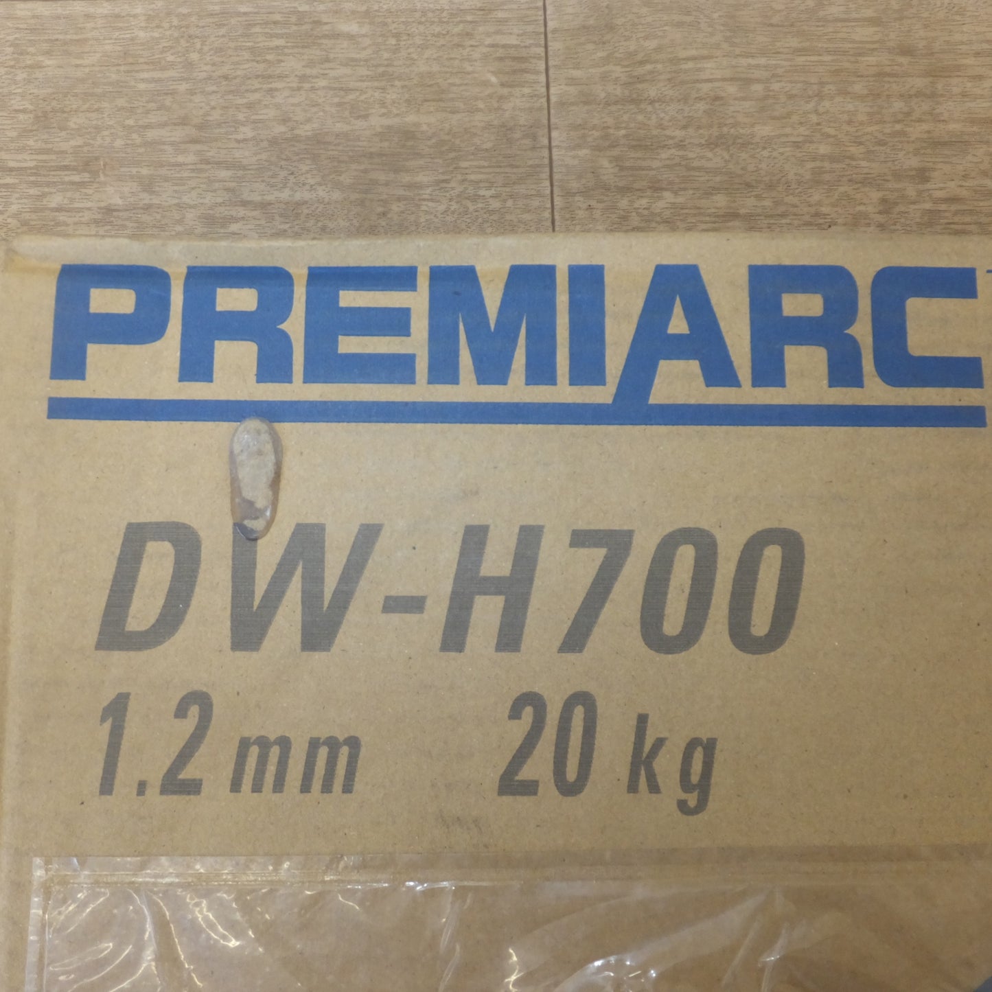 [送料無料] 未使用★神戸製鋼所 コベルコ KOBELCO PREMIARC 硬化肉盛溶接用フラックス入りワイヤ DW-H700 1.2mm 20kg★