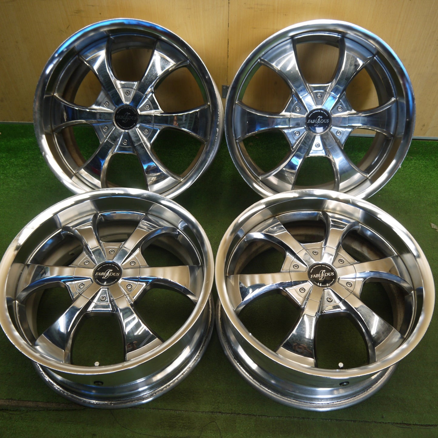 4本価格★FABULOUS EXPAND ファブレス エクスパンド 17インチ ホイール 17×7.5J PCD100 114.3/4H マルチ★6052006Hホ