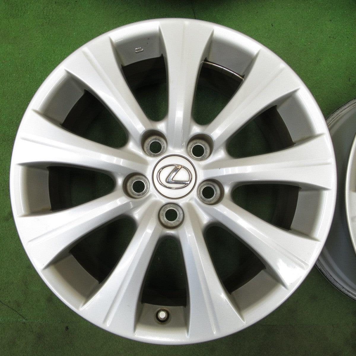 センサー付！キレイ★レクサス GS 純正 ホイール 17インチ 17×7.5J PCD114.3/5H★6052204NGホ