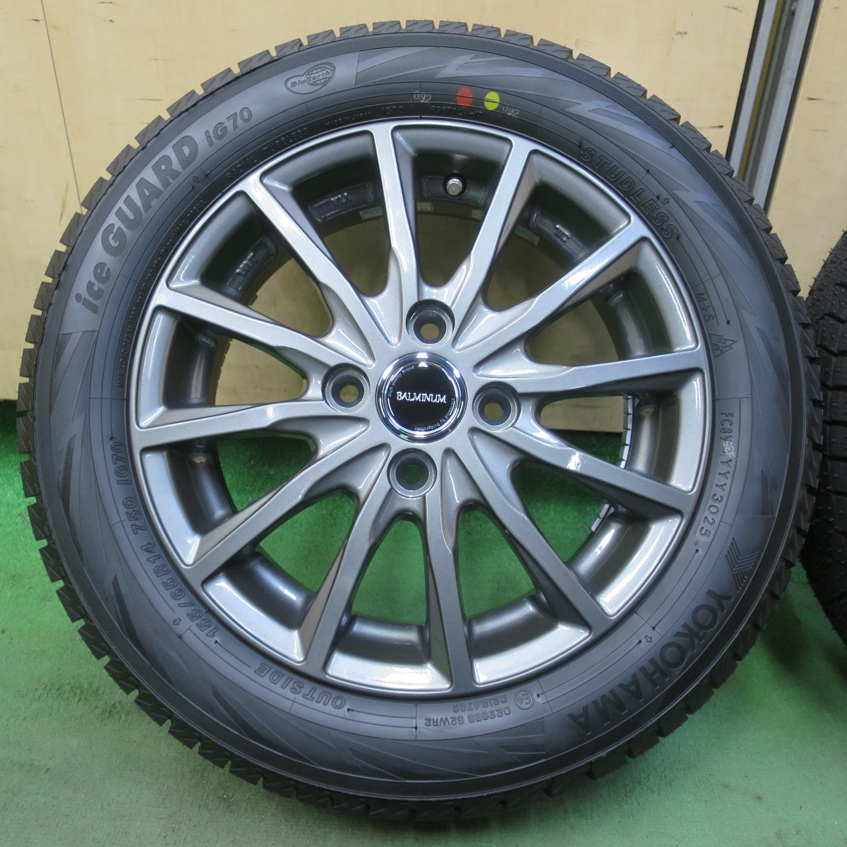 未使用！25年◎スタッドレス 155/65R14 ヨコハマ アイスガード iG70 BALMINUM AR12 バルミナ 14インチ PCD100/4H◎6080903イス