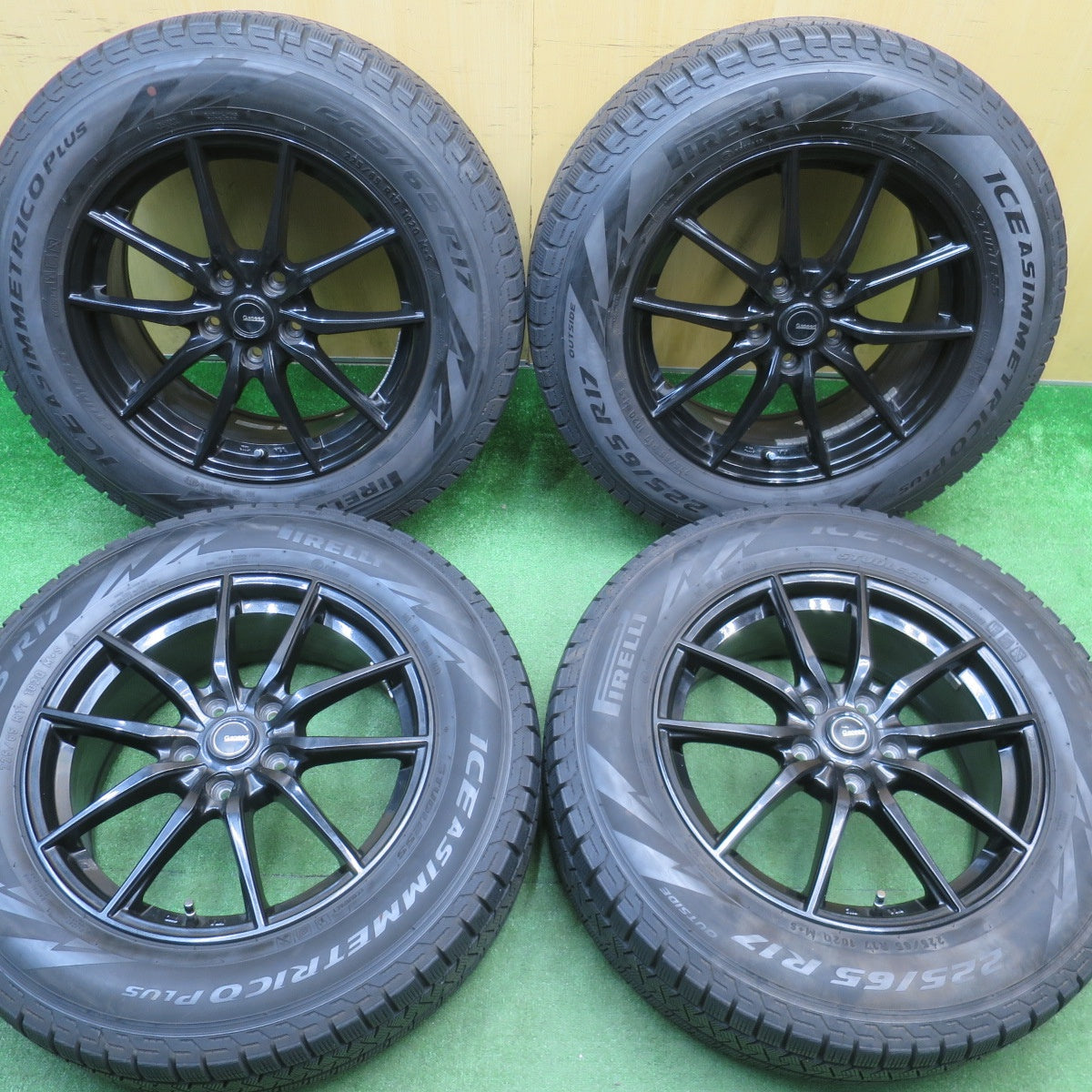 バリ溝！キレイ！8.5分★スタッドレス 225/65R17 ピレリ アイスアシンメトリコ プラス G.speed Gスピード 17インチ PCD114.3/5H★5121801NJス