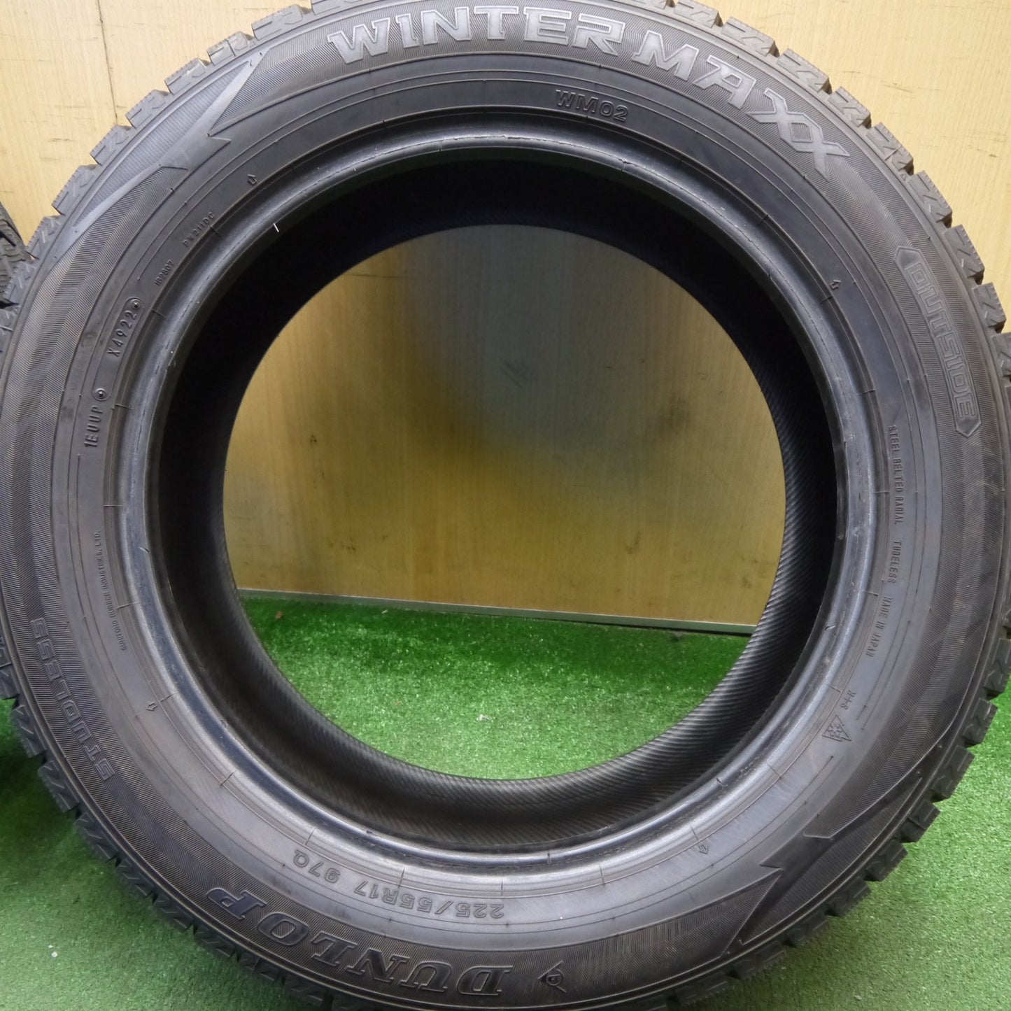 バリ溝！22年！9分★スタッドレス 225/55R17 ダンロップ ウインターマックス WM02 タイヤ 17インチ XV ヴェゼル C-HR WR-V 等★6031603Hスタ