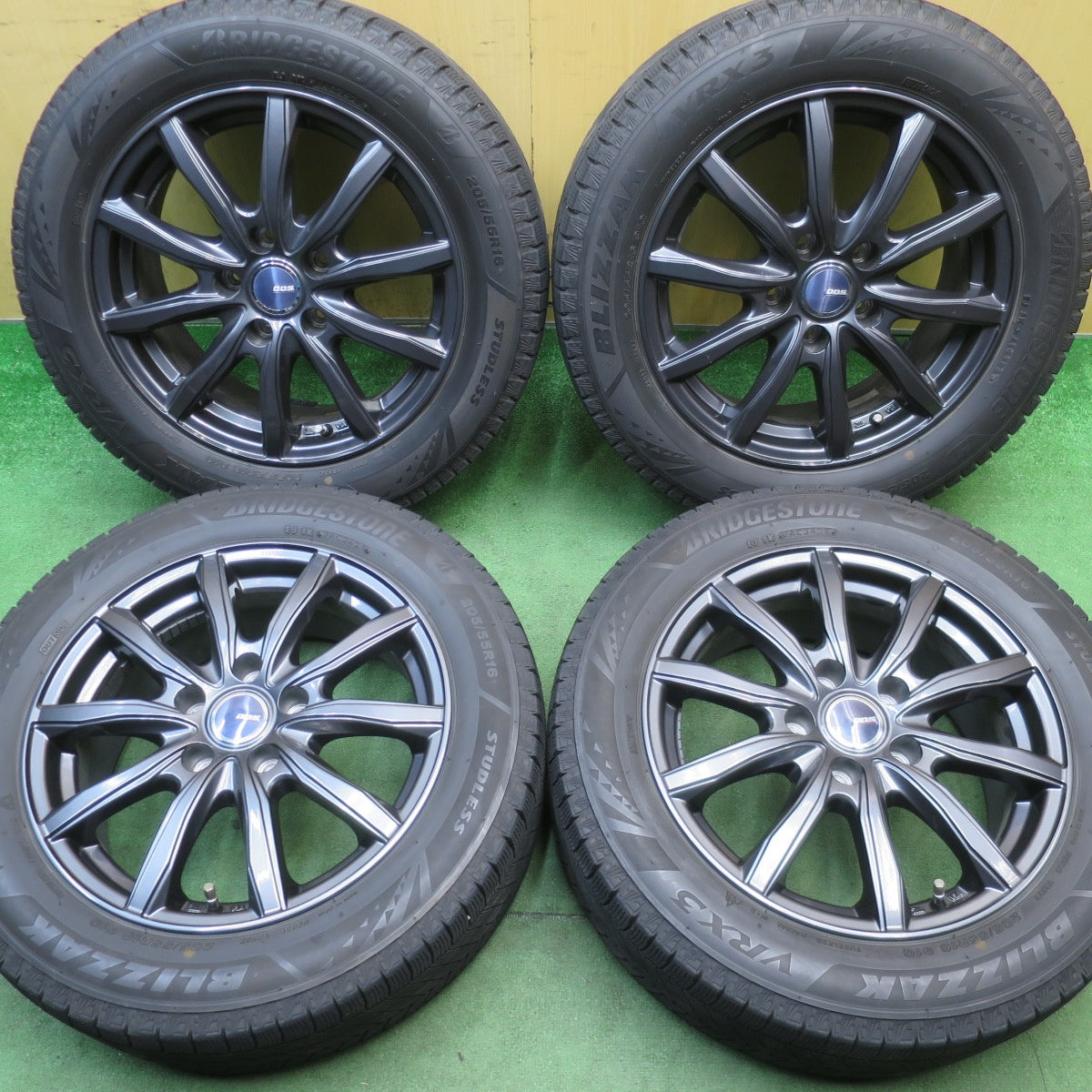キレイ◎スタッドレス 205/55R16 ブリヂストン ブリッザック VRX3 D.O.S. DOS 16インチ PCD114.3/5H◎6060901NJス