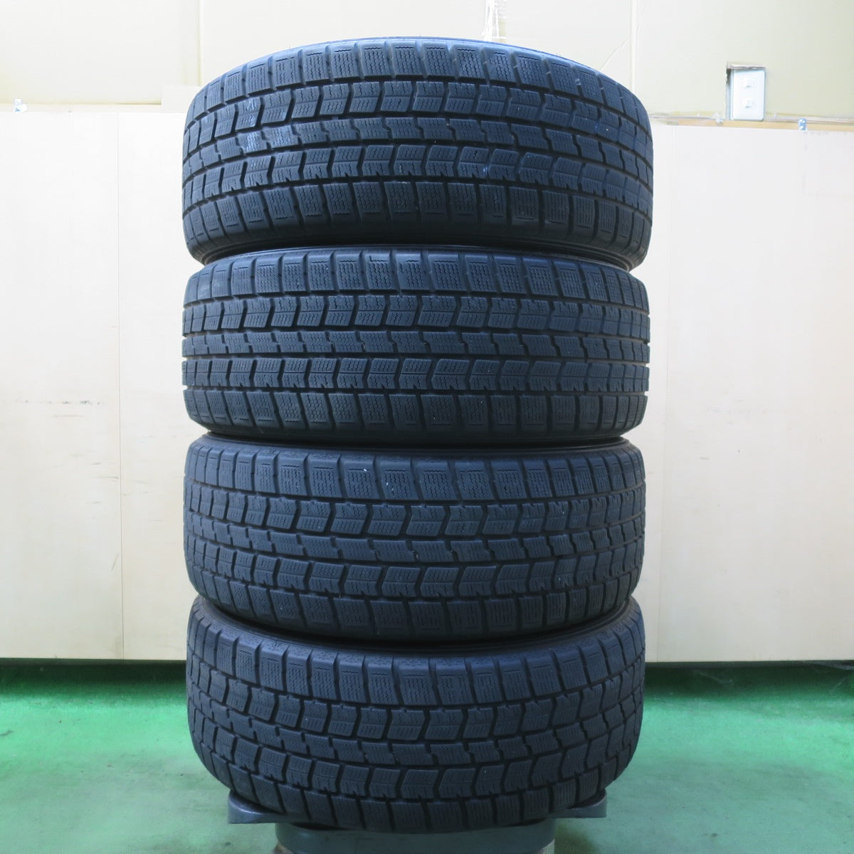 4本価格★スバル エクシーガ インプレッサ 等 純正 215/50R17 スタッドレス グッドイヤー アイスナビ7 17インチ PCD100/5H★5101607イス