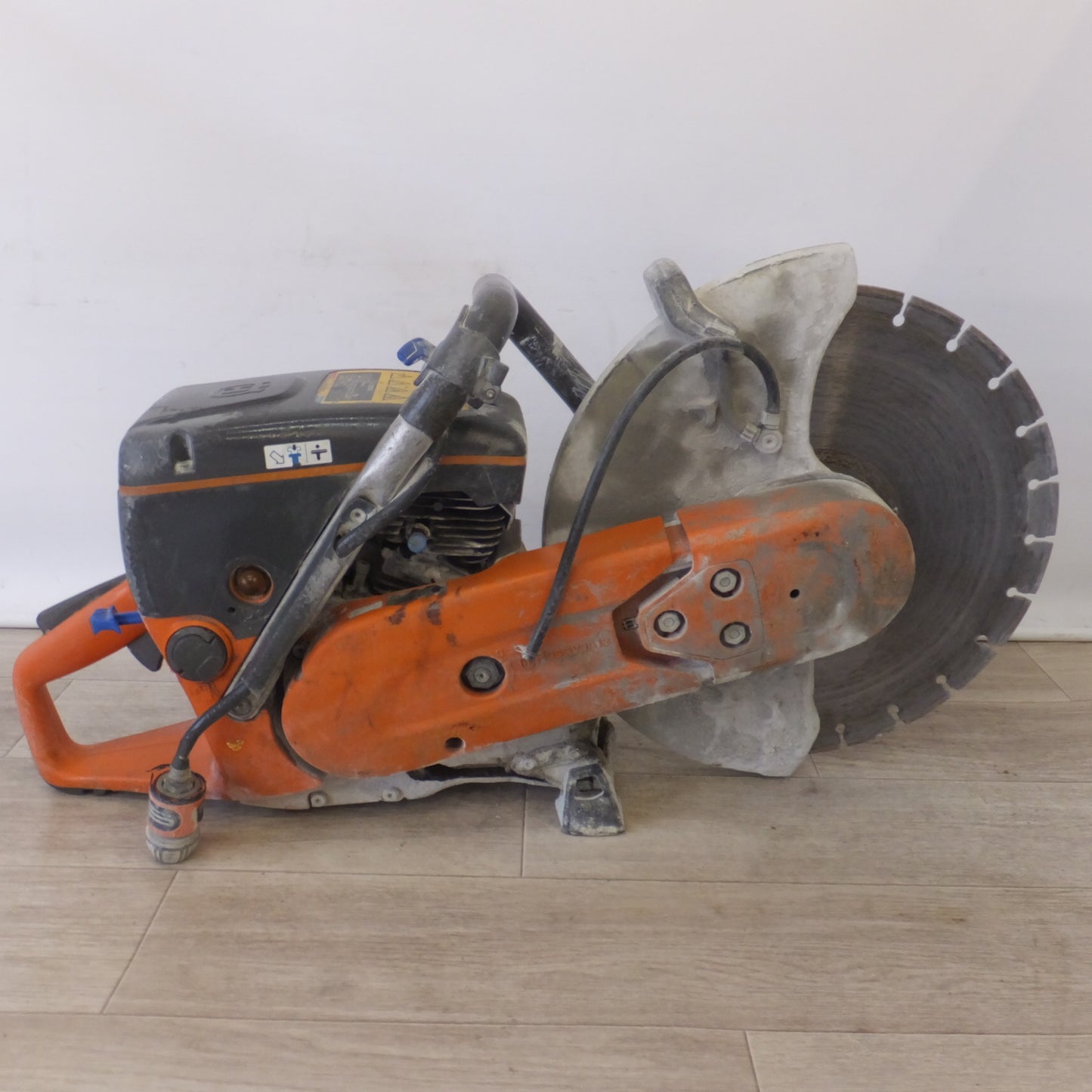 [送料無料] 岐阜発 現状品★ハスクバーナ Husqvarna パワーカッター K 770　300mm 12インチ カッティングブレード★