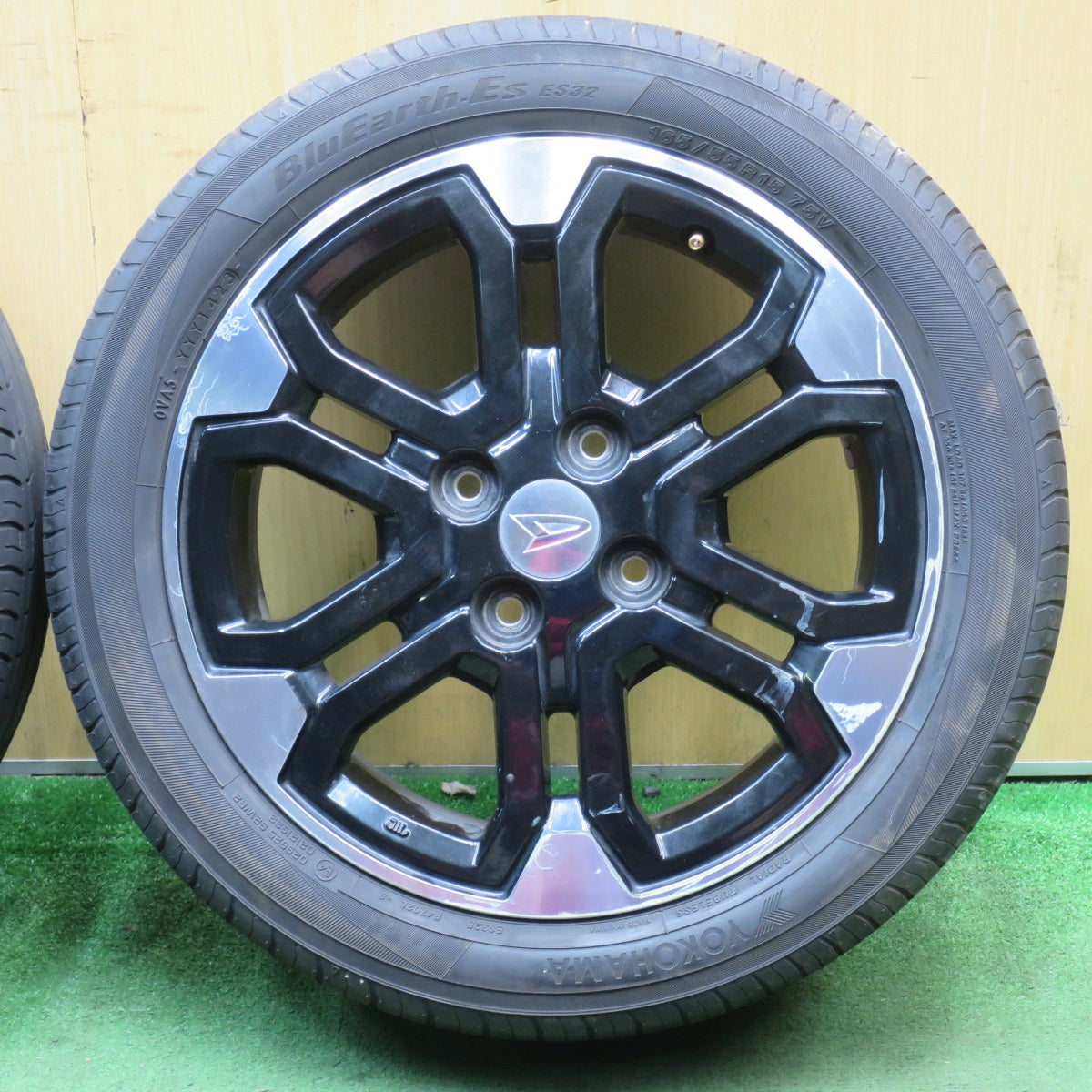4本価格！23年★ダイハツ ウェイク 純正 165/55R15 ヨコハマ BluEarth-ES ES32 ブルーアース 15インチ PCD100/4H★5092604NJノ