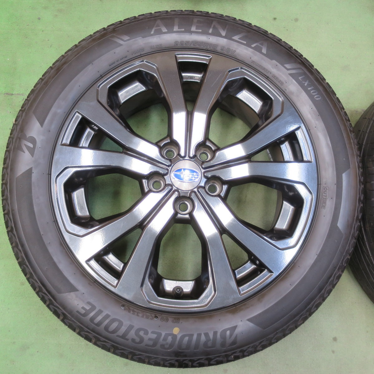 バリ溝！24年！キレイ！9.5分★スバル SK フォレスター 純正 225/55R18 ブリヂストン アレンザ LX100 18インチ PCD114.3/5H★6051002イノ