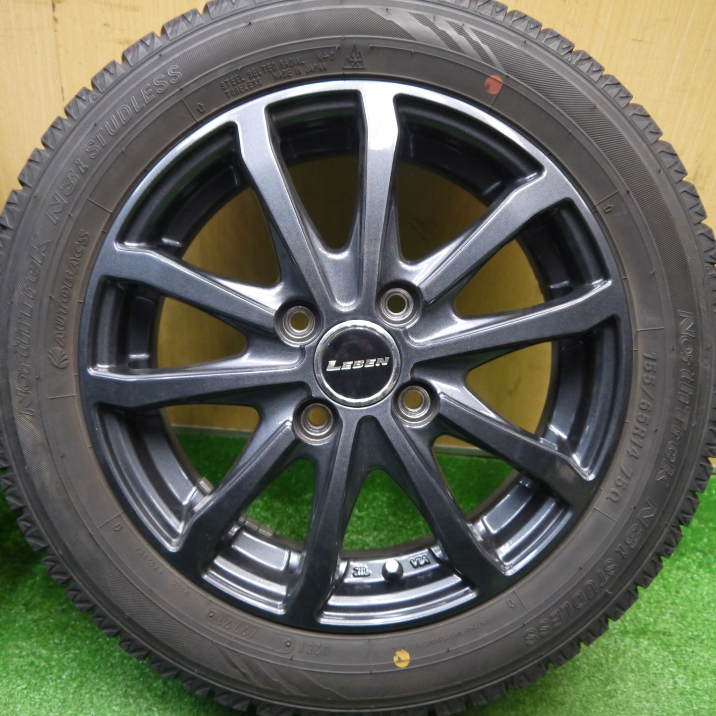 バリ溝！21年！キレイ！9.5分★スタッドレス 155/65R14 オートバックス ノーストレック N3i LEBEN レーベン 14インチ PCD100/4H★5120301Hス