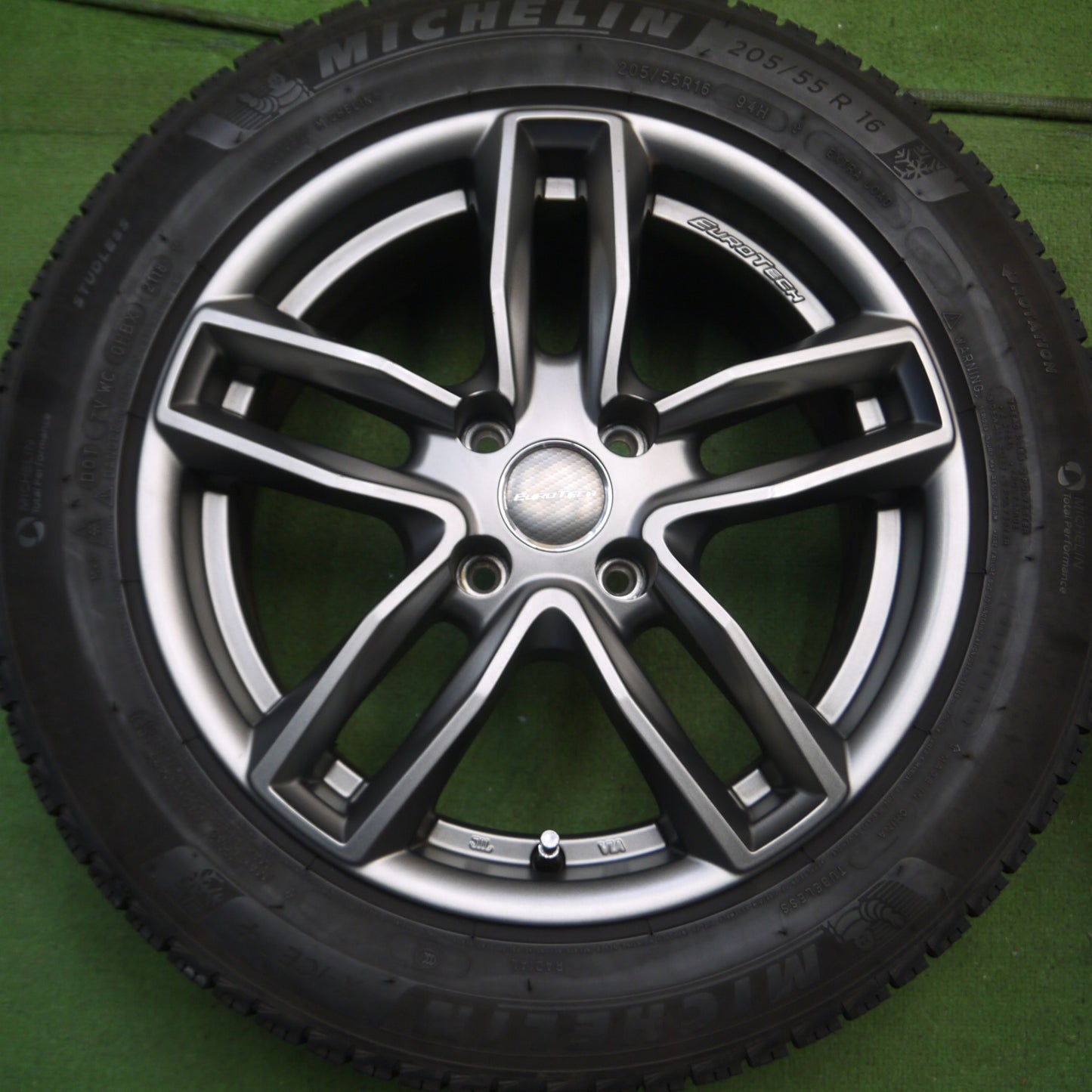 *送料無料* バリ溝！キレイ！8.5分★プジョー等 EUROTECH 205/55R16 スタッドレス ミシュラン X-ICE3+ ユーロテック PCD108/4H★4071607Hス