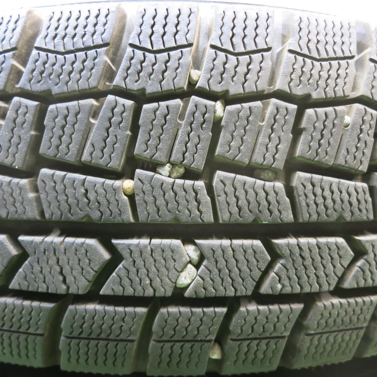 バリ溝！23年！9.5分★スタッドレス 175/65R15 ダンロップ ウインターマックス WM02 PRD 社外 アルミ 15インチ PCD100/4H★6012501HAス