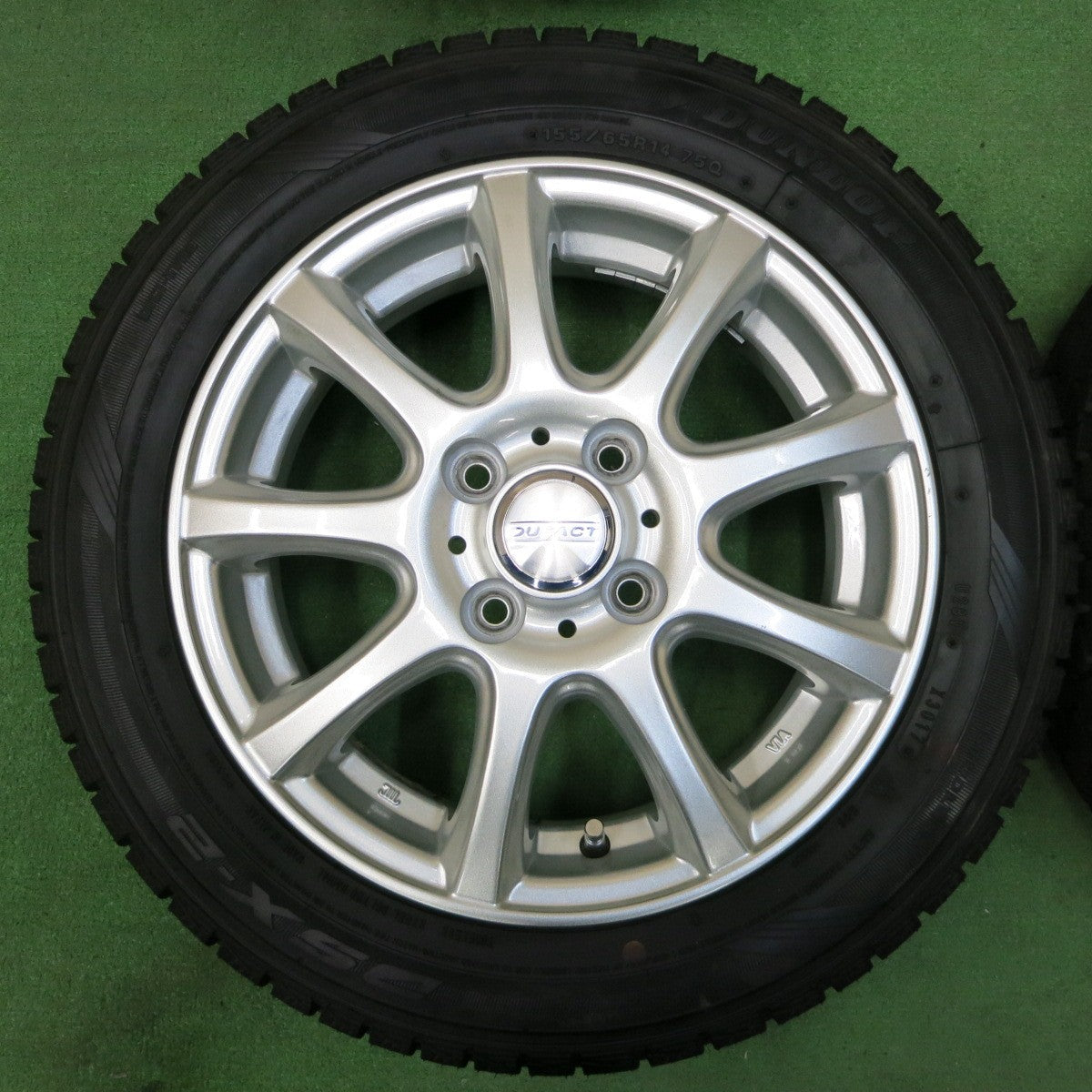 *送料無料* 超バリ溝！キレイ！ほぼ10分★スタッドレス 155/65R14 ダンロップ DSX-2 DUFACT デュファクト 14インチ PCD100/4H★4052110イス