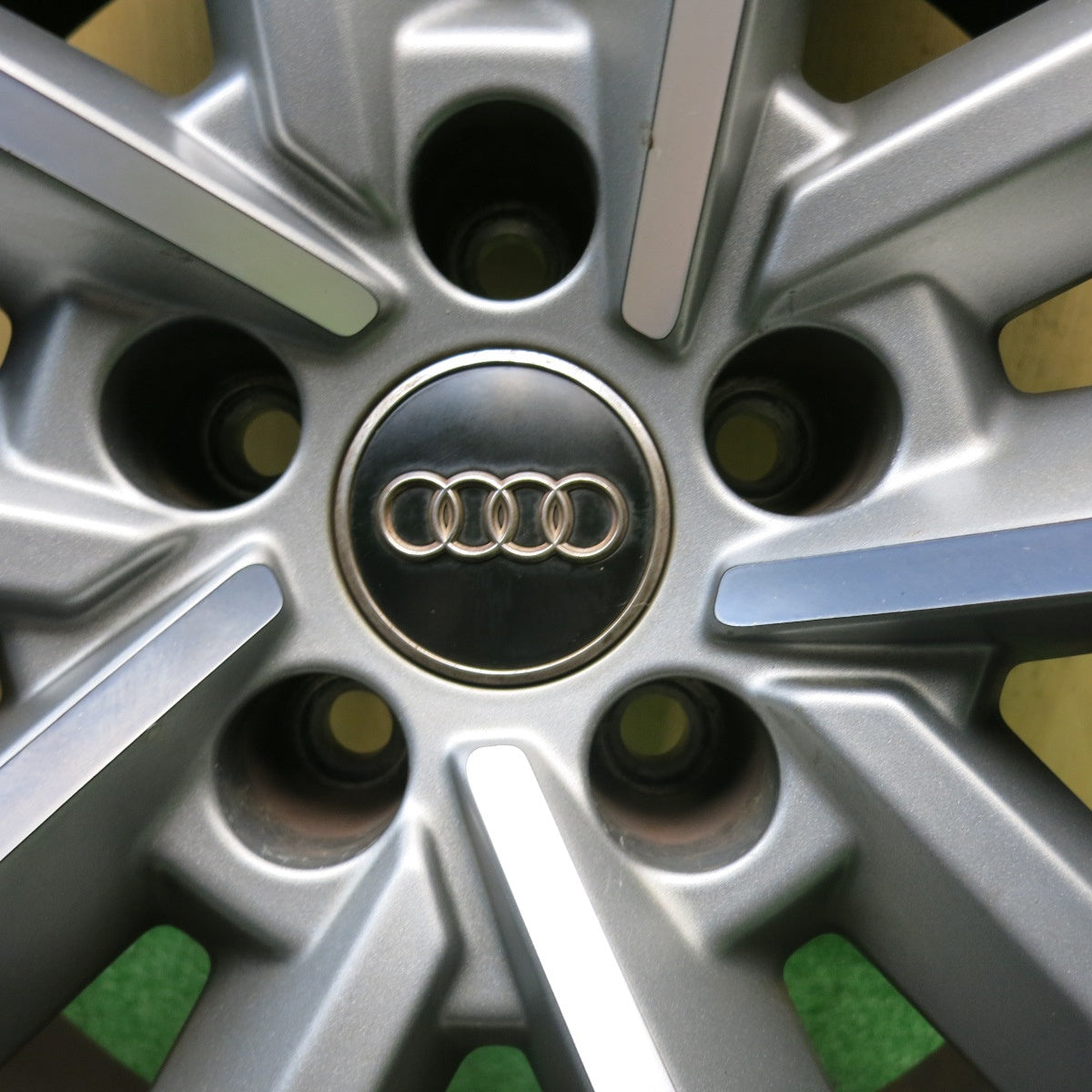 4本価格◎アウディ A7 純正 255/40R20 ピレリ PZERO Pゼロ 20インチ PCD112/5H◎6082903HAノ