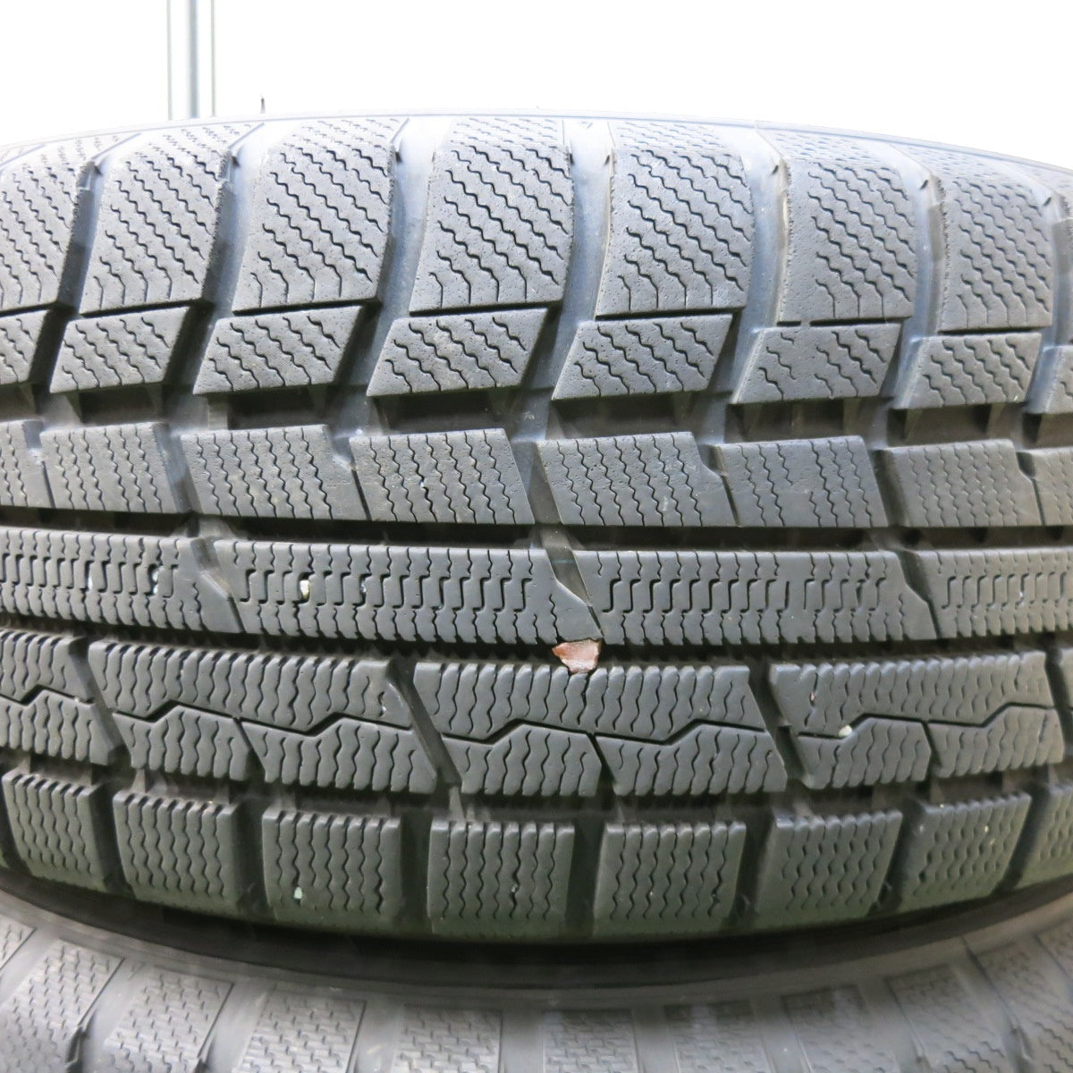 [送料無料] バリ溝！22年！9.5分★スタッドレス 215/65R16 トーヨー ウインタートランパス TX JOKER ジョーカー 16インチ PCD114.3/5H★4120606SYス