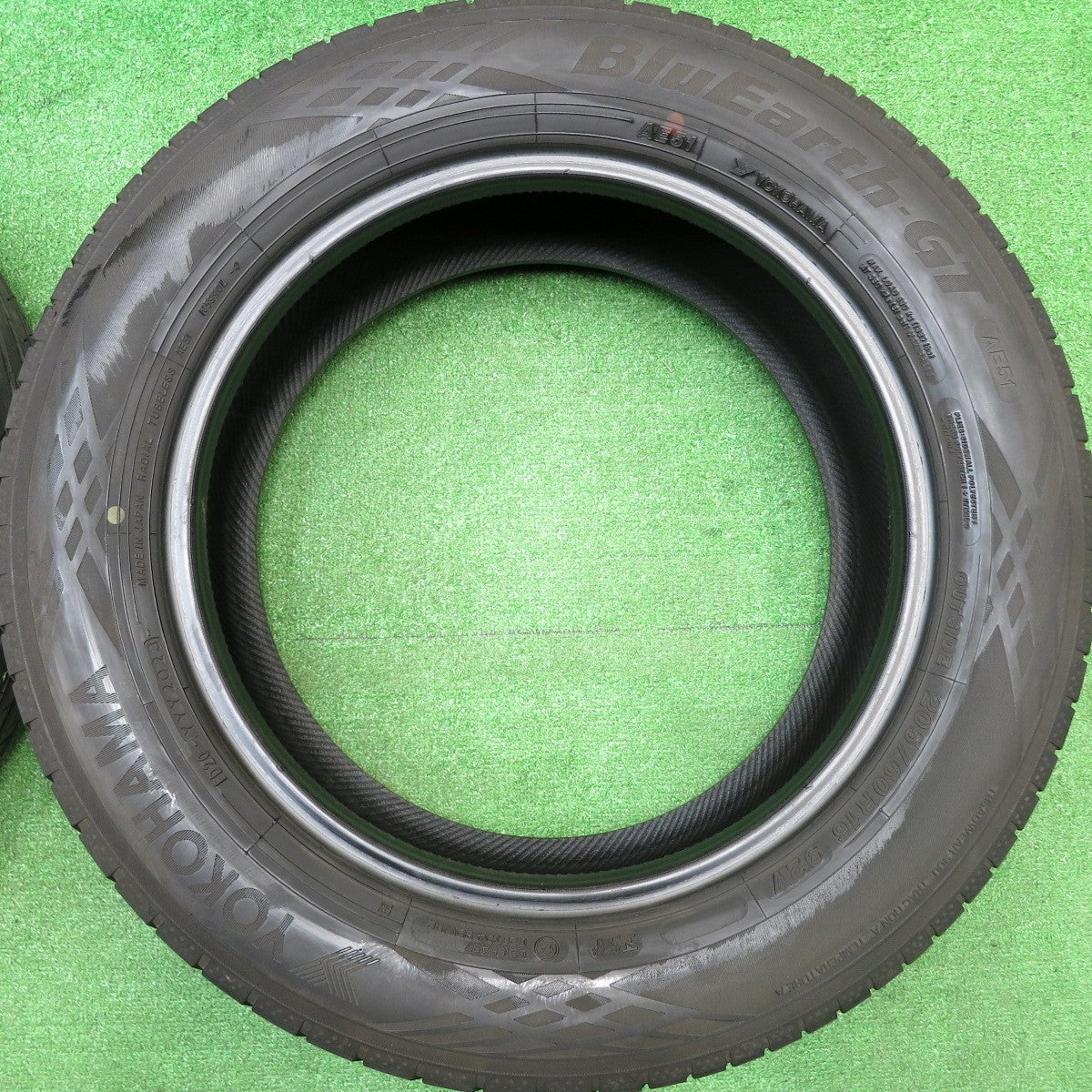 バリ溝！23年！9分★205/60R16 ヨコハマ BluEarth-GT AE51 タイヤ 16インチ ブルーアース ノア ヴォクシー ステップワゴン 等★5110605HAノタ