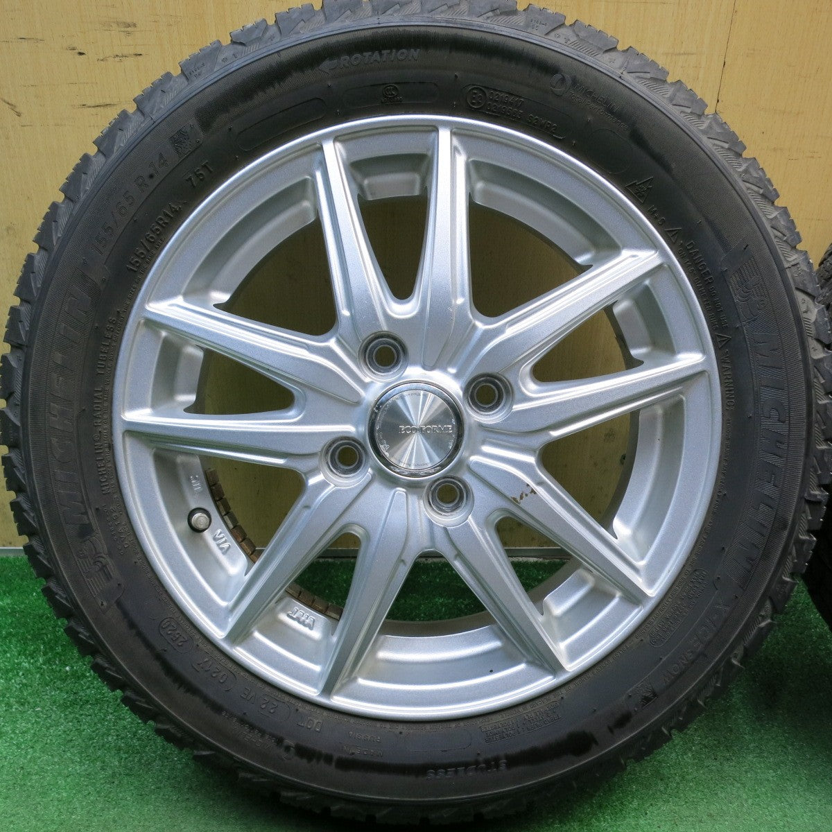 バリ溝！8.5分◎スタッドレス 155/65R14 ミシュラン X-ICE SNOW ECO FORME SE-20 エコフォルム 14インチ PCD100/4H◎6073007HAス