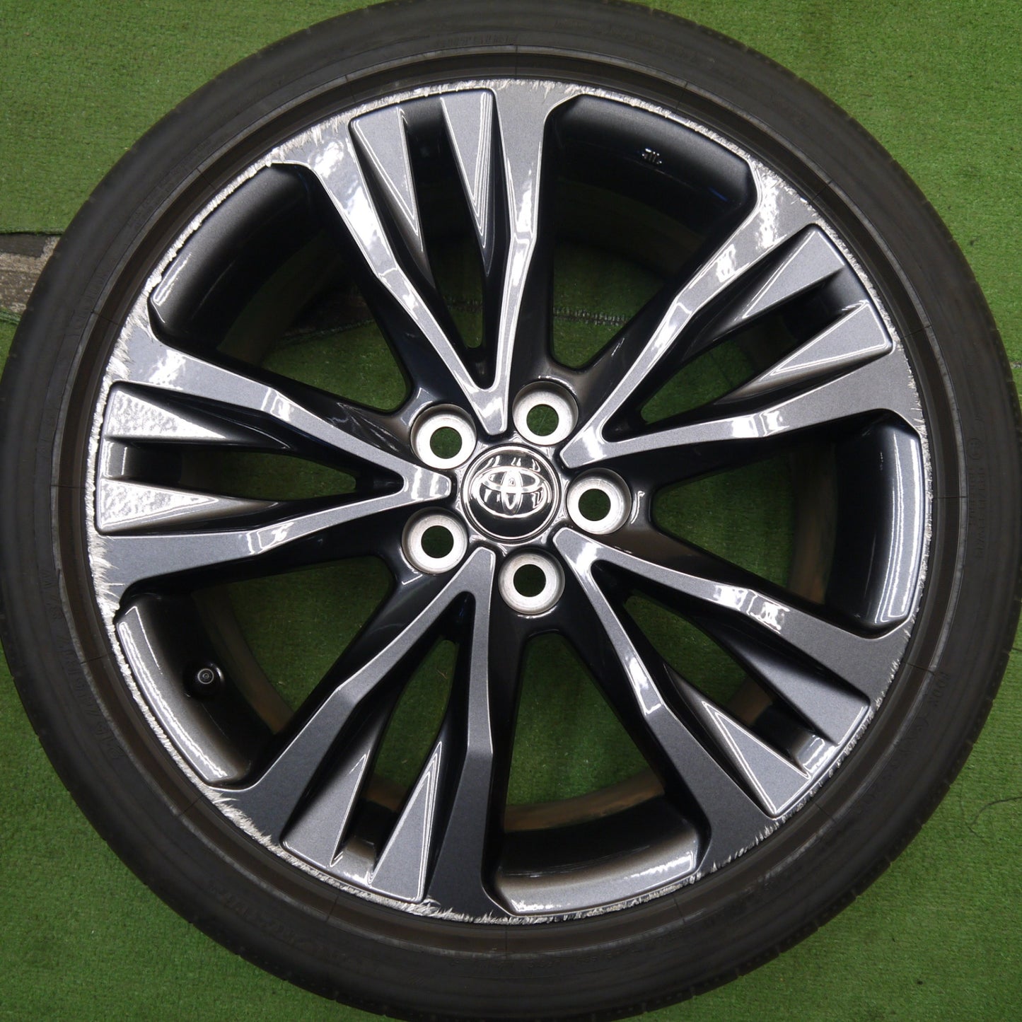 ★トヨタ カローラ ツーリング W×B 純正 215/45R17 ヨコハマ BluEarth-GT AE51 17インチ PCD100/5H★5061101Hノ