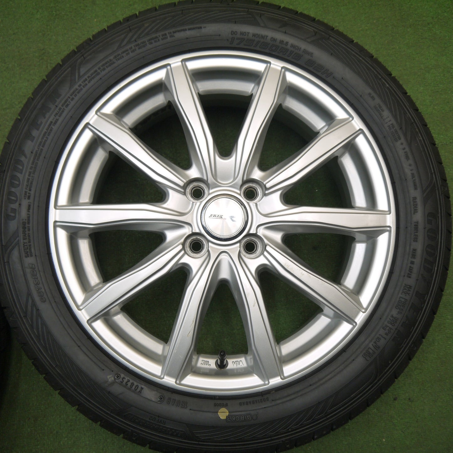 未使用！25年！キレイ★175/60R16 グッドイヤー EfficientGrip RVF02 JOKER ジョーカー エフィシエントグリップ 16インチ PCD100/4H★6012811Hノ