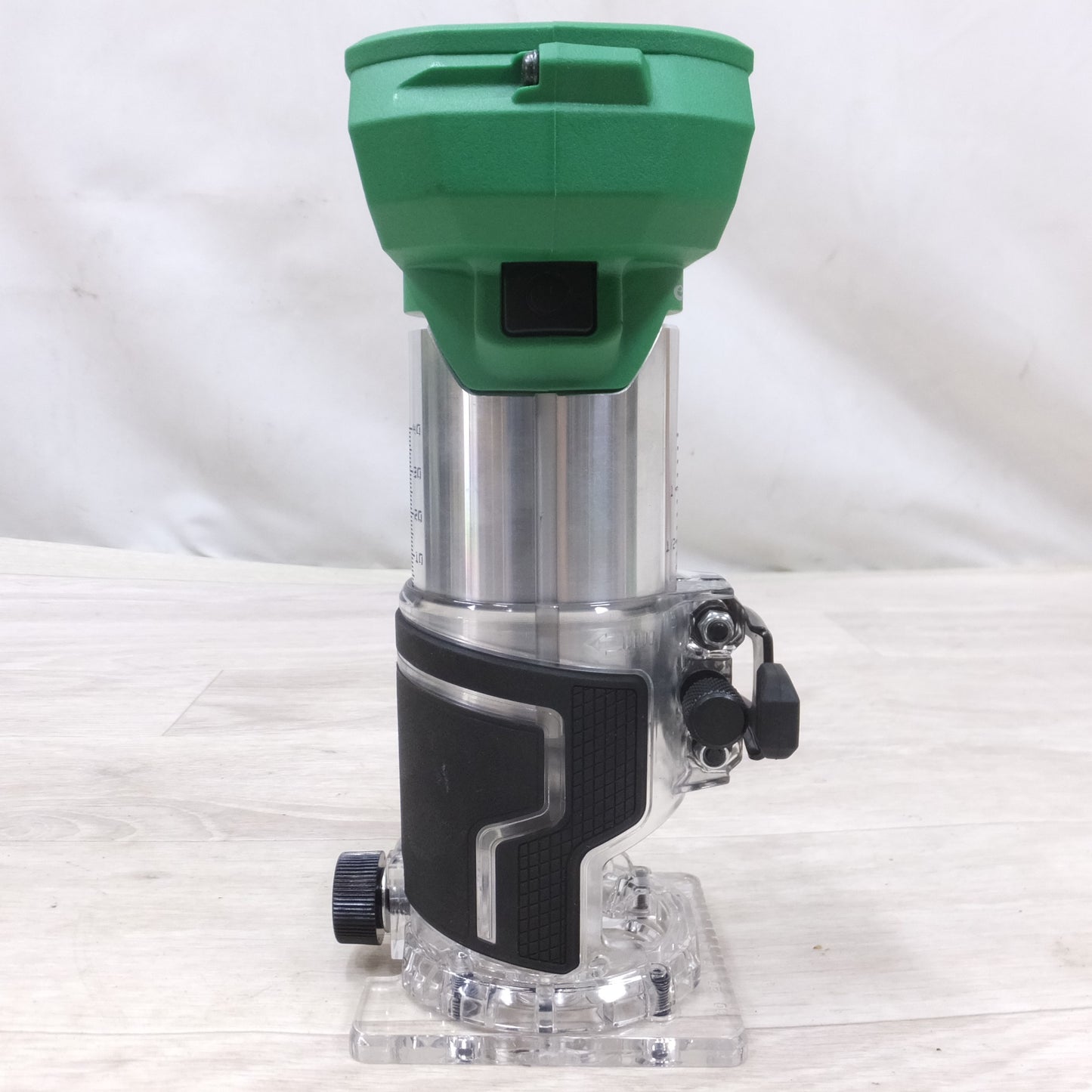 [送料無料] キレイ！付属品付き◆ハイコーキ HiKOKI 8mm 36V コードレス トリマ M3608DA ケース 充電器 バッテリー など 電動 工具◆