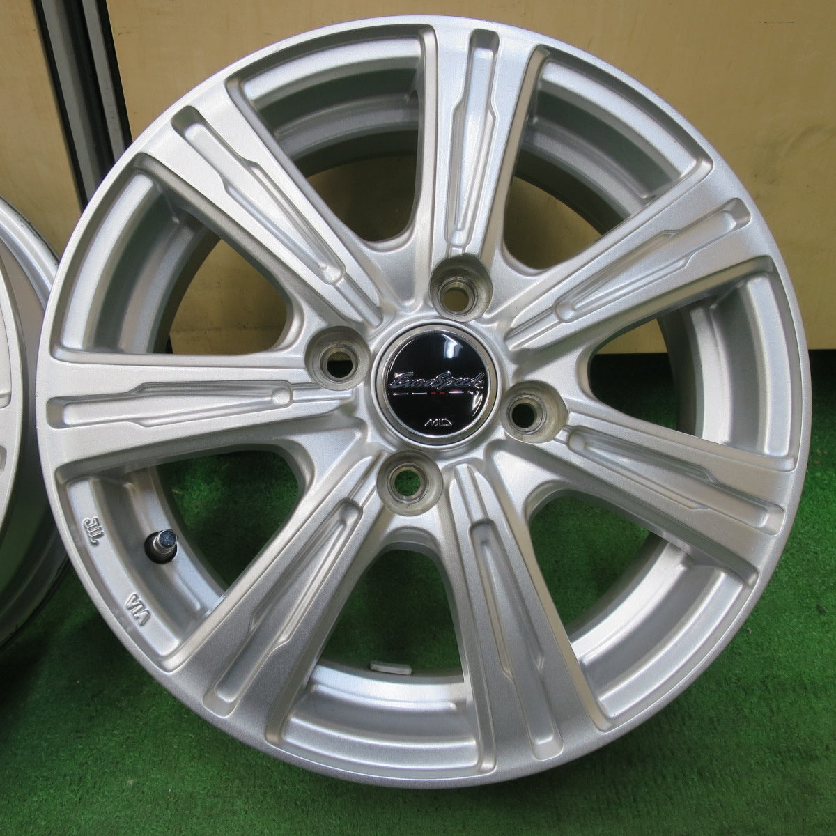 [送料無料] キレイ★EuroSpeed MiD ユーロスピード マルカ 14インチ ホイール 14×4.5J PCD100/4H★5011511イホ