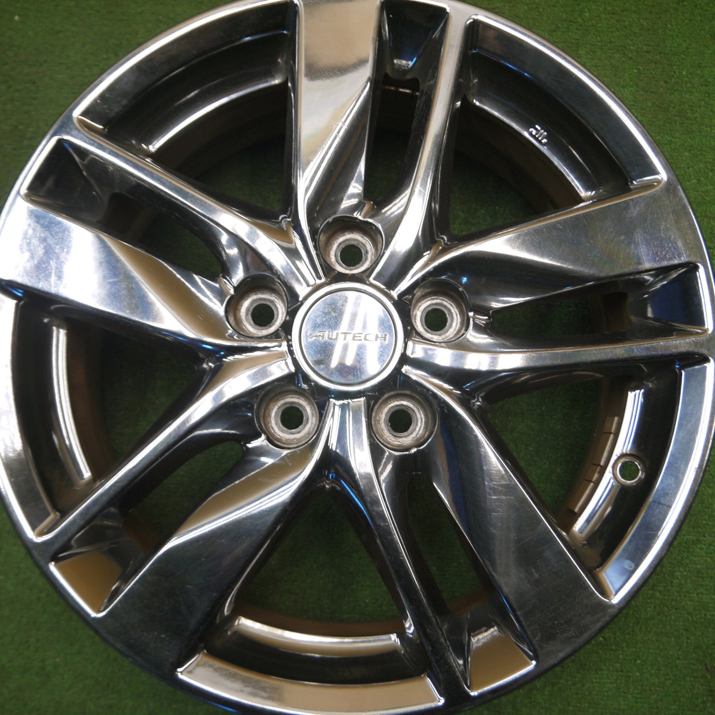 [送料無料] 4本価格★日産 C28 C27 C26 C25 セレナ 純正 AUTECH ホイール 16インチ オーテック 16×6J PCD114.3/5H★5012208Hホ