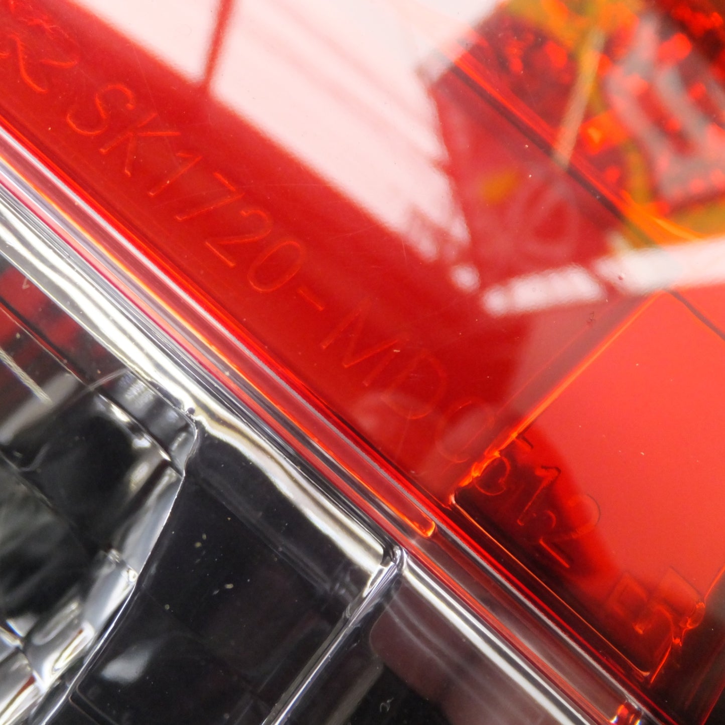 [送料無料] ★クリスタルアイ CRYSTAL EYE マツダ CX-5 KE系 テールランプ SONAR SK1710-MDC512 ほか 計 4点 セット★