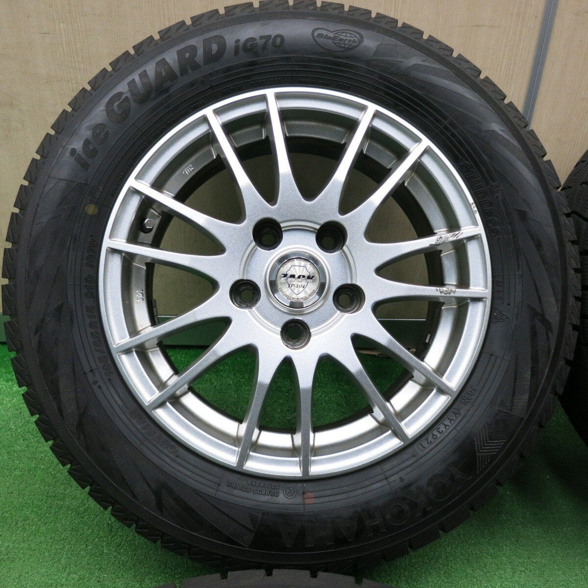 バリ溝！21年！キレイ！ほぼ10分★スタッドレス 195/65R15 ヨコハマ アイスガード iG70 ZACK JP-104 MONZA ザック 15インチ PCD114.3/5H★4120810TNス