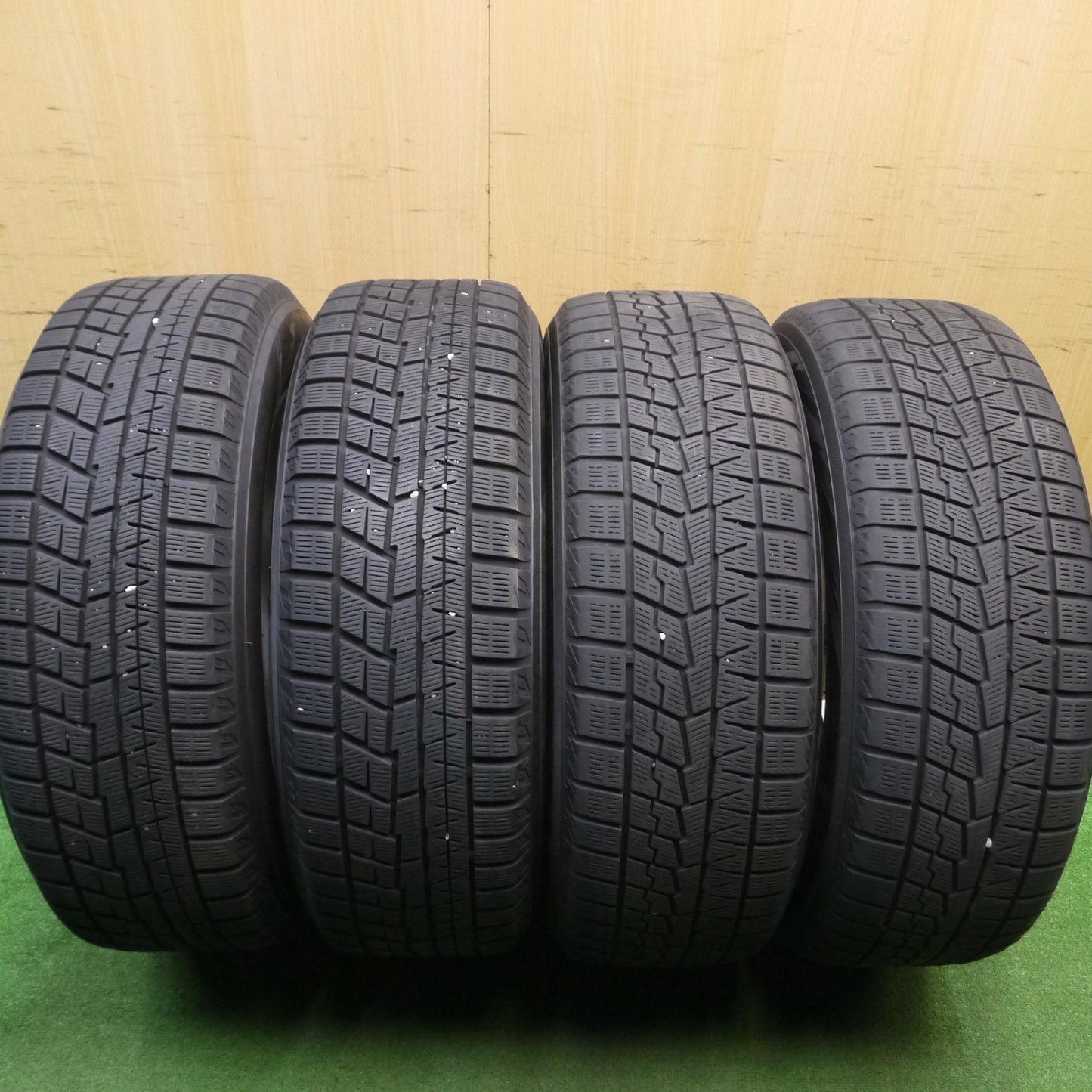 [送料無料] バリ溝！22年！キレイ！9分★スタッドレス 225/60R17 ヨコハマ アイスガード iG60 iG70 ECO FORME エコフォルム 17インチ PCD114.3/5H★4122708Hス
