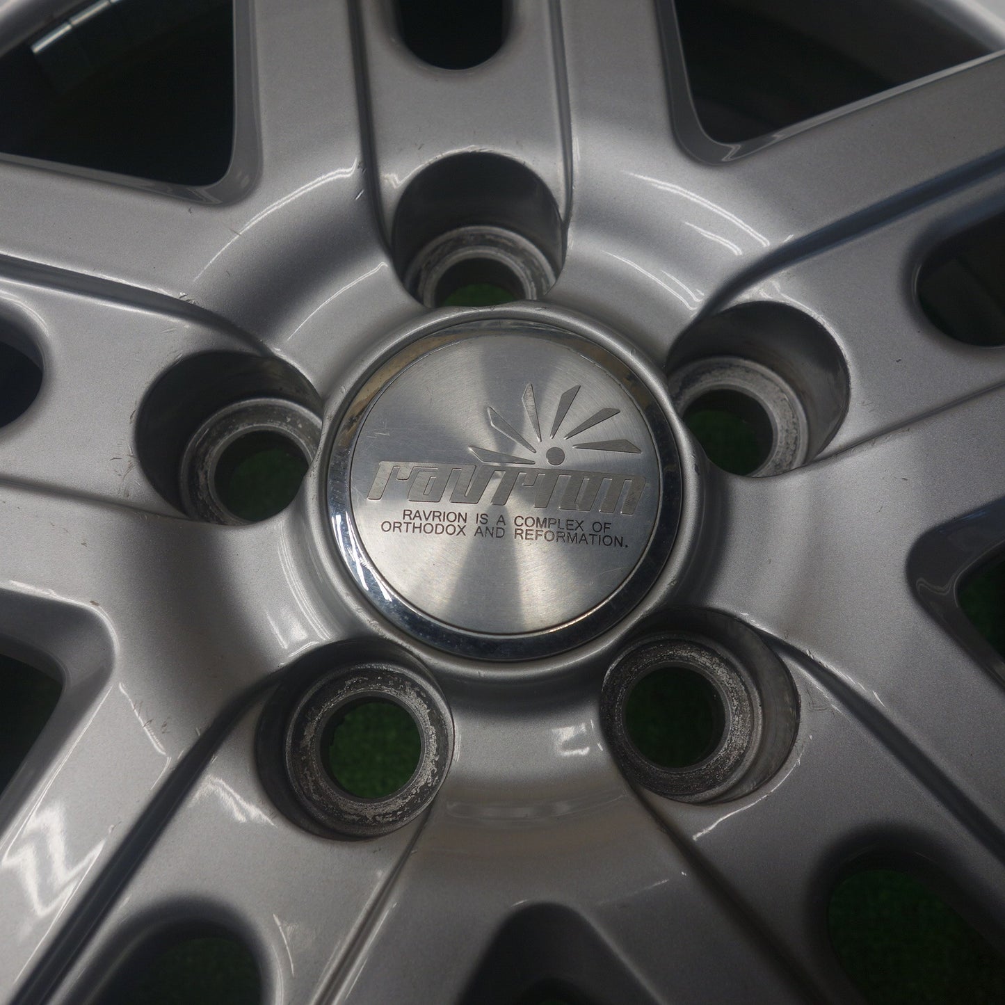 バリ溝！23年！9.5分★プリウス 等 195/65R15 スタッドレス アイス エスポルテ ravrion ラブリオン 15インチ PCD100/5H★6040602KTス