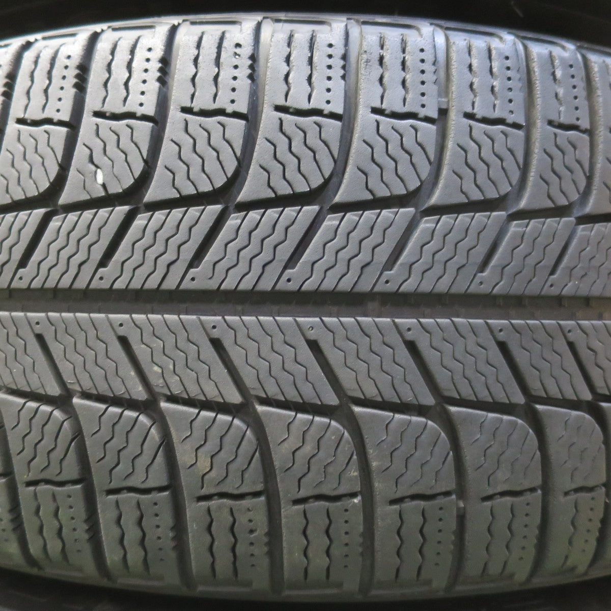 4本価格◎スタッドレス 215/60R17 ミシュラン X-ICE3+ MILLOUS Ki ミルアス 17インチ PCD114.3/5H◎6082405イス