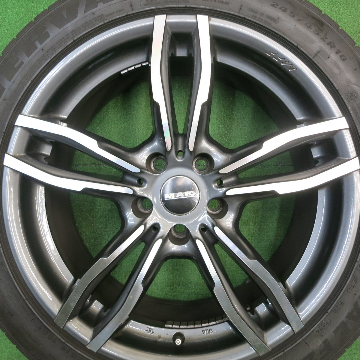バリ溝！24年！9分★BMW 等 MAK LUFT FF 245/45R18 ミネルバ ラジアル F205 18インチ PCD112/5H★5042202TNノ