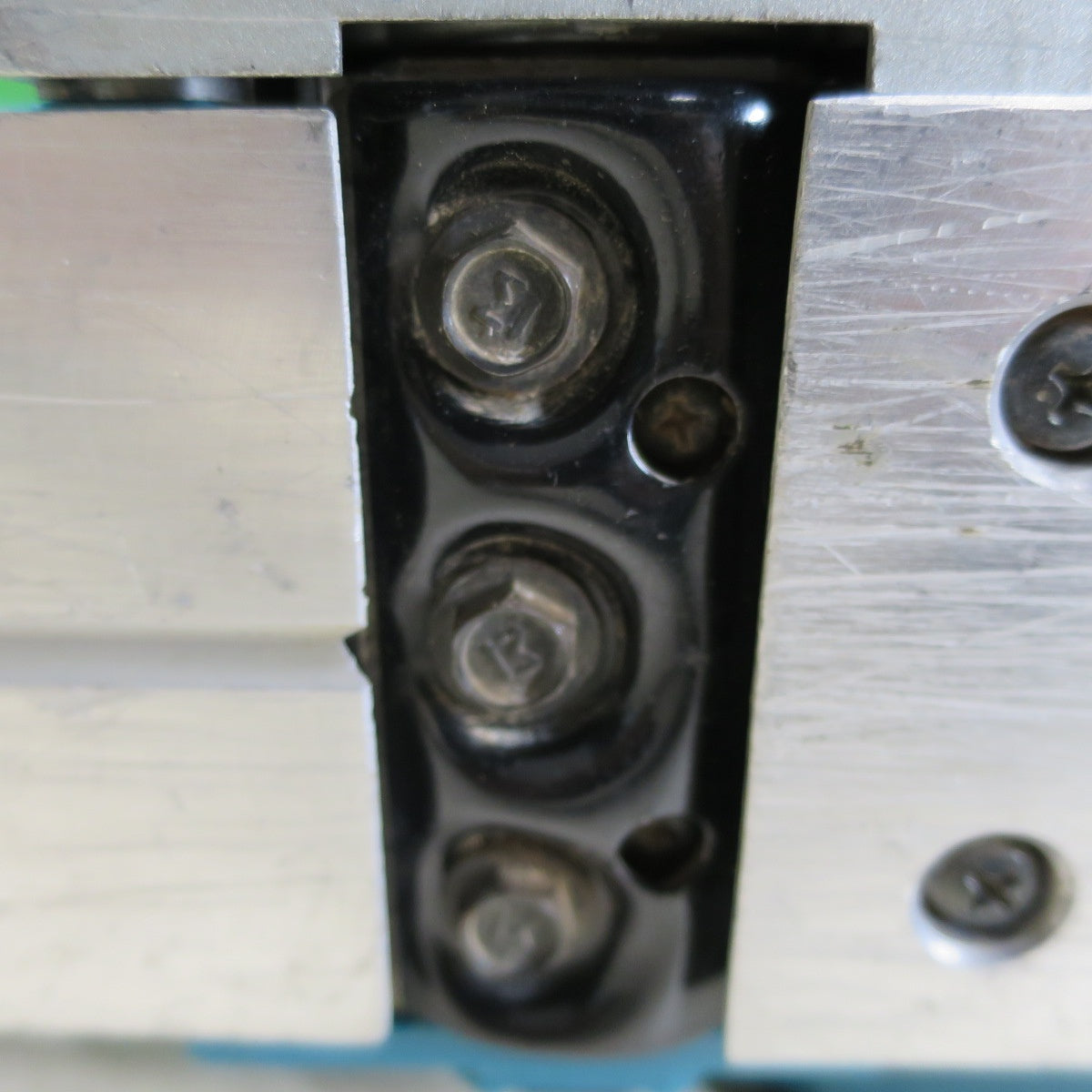 [送料無料] ☆マキタ 82mm カンナ 1900BA 電動 工具 切削 かんな 鉋 100V コード式 makita☆