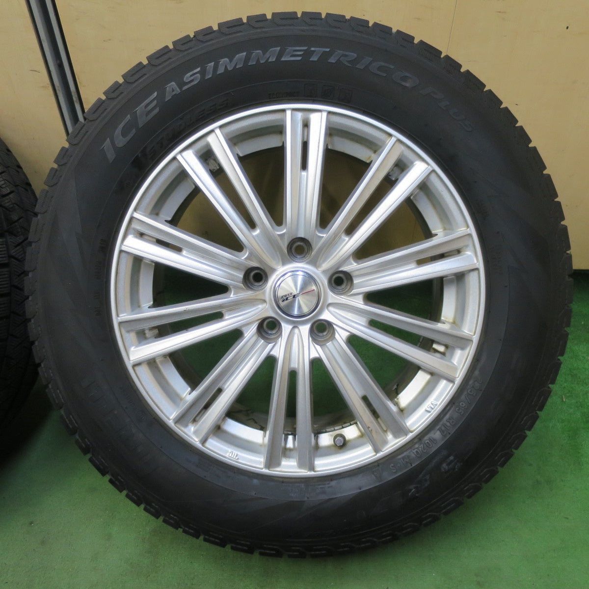 4本価格★スタッドレス 225/65R17 ピレリ アイスアシンメトリコ プラス JOKER ICE ジョーカー アイス 17インチ PCD114.3/5H★5081302TTス