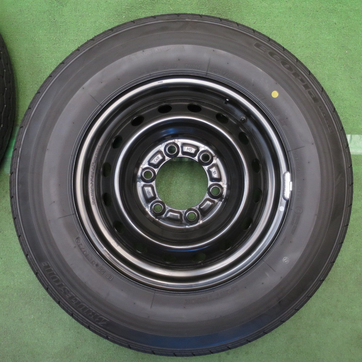 新車外し！26年◎トヨタ ハイエース 純正 スチール 195/80R15 107/105S ブリヂストン エコピア RD613 15インチ PCD139.7/6H◎6091907NJノ