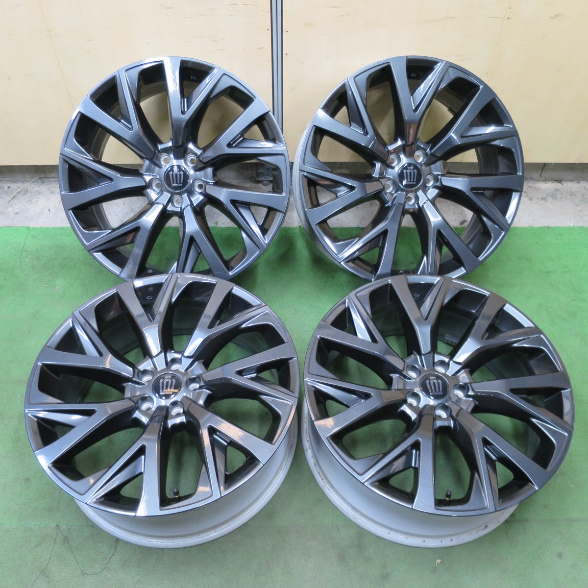 新車外し★トヨタ クラウン エステート Z 純正 ホイール 21インチ 21×8.5J PCD114.3/5H★6061205NGホ