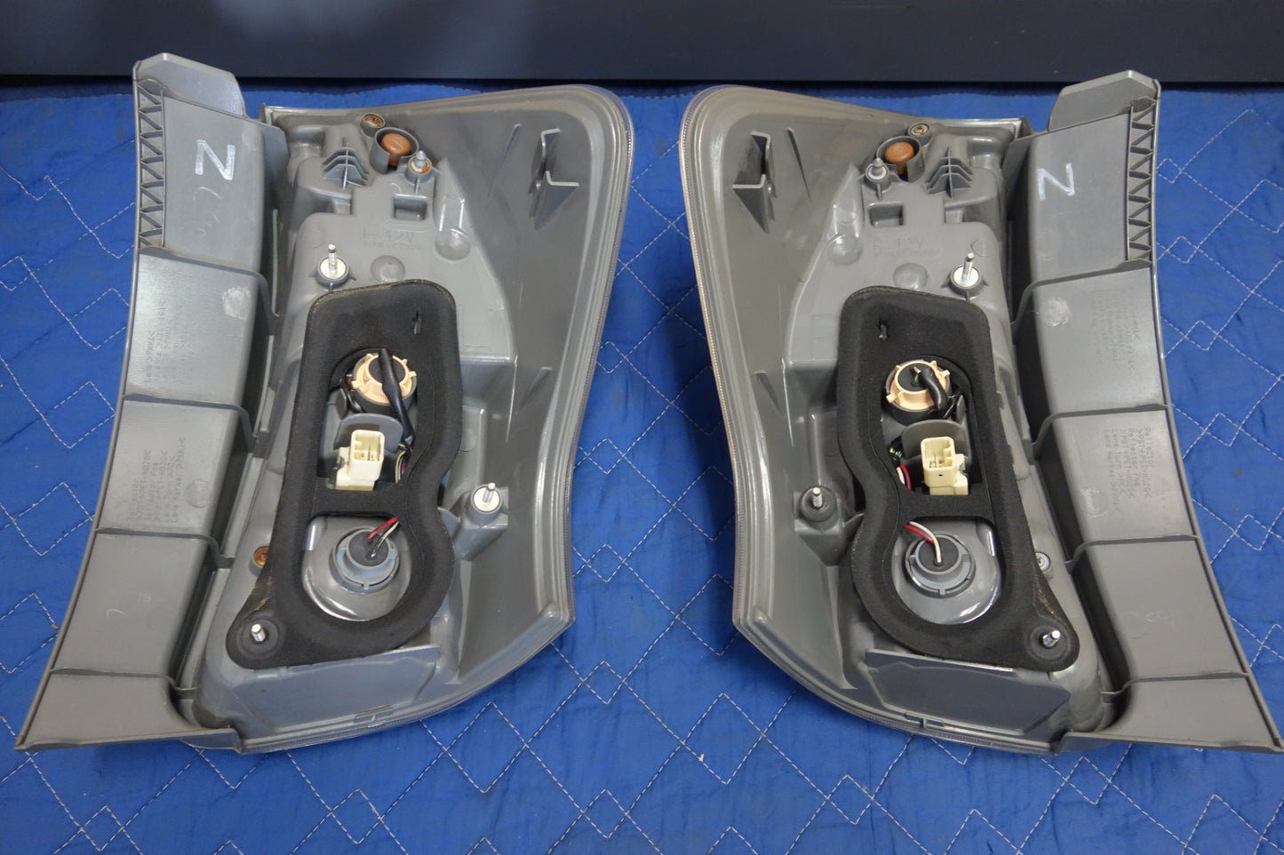 [送料無料] 左右セット☆トヨタ ZVW40 ZVW41 プリウスα 純正 テールライト LED STANLEY 47-46 テールランプ TOYOTA 現状品☆