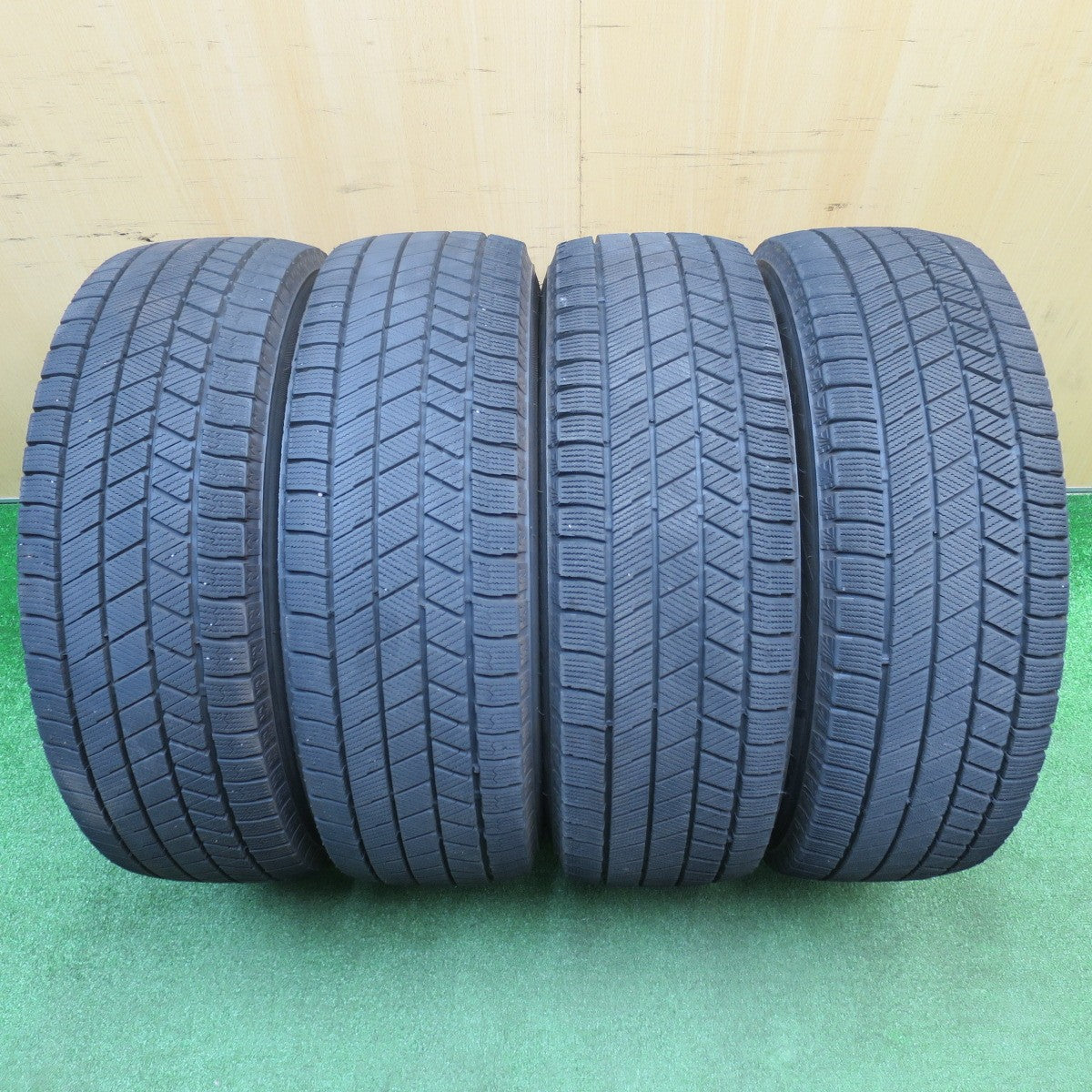 バリ溝！24年！キレイ！9.5分★ホンダ ステップワゴン 純正 Modulo 215/65R16 スタッドレス ブリヂストン ブリザック VRX3 モデューロ 16インチ PCD114.3/5H★5111805NJス