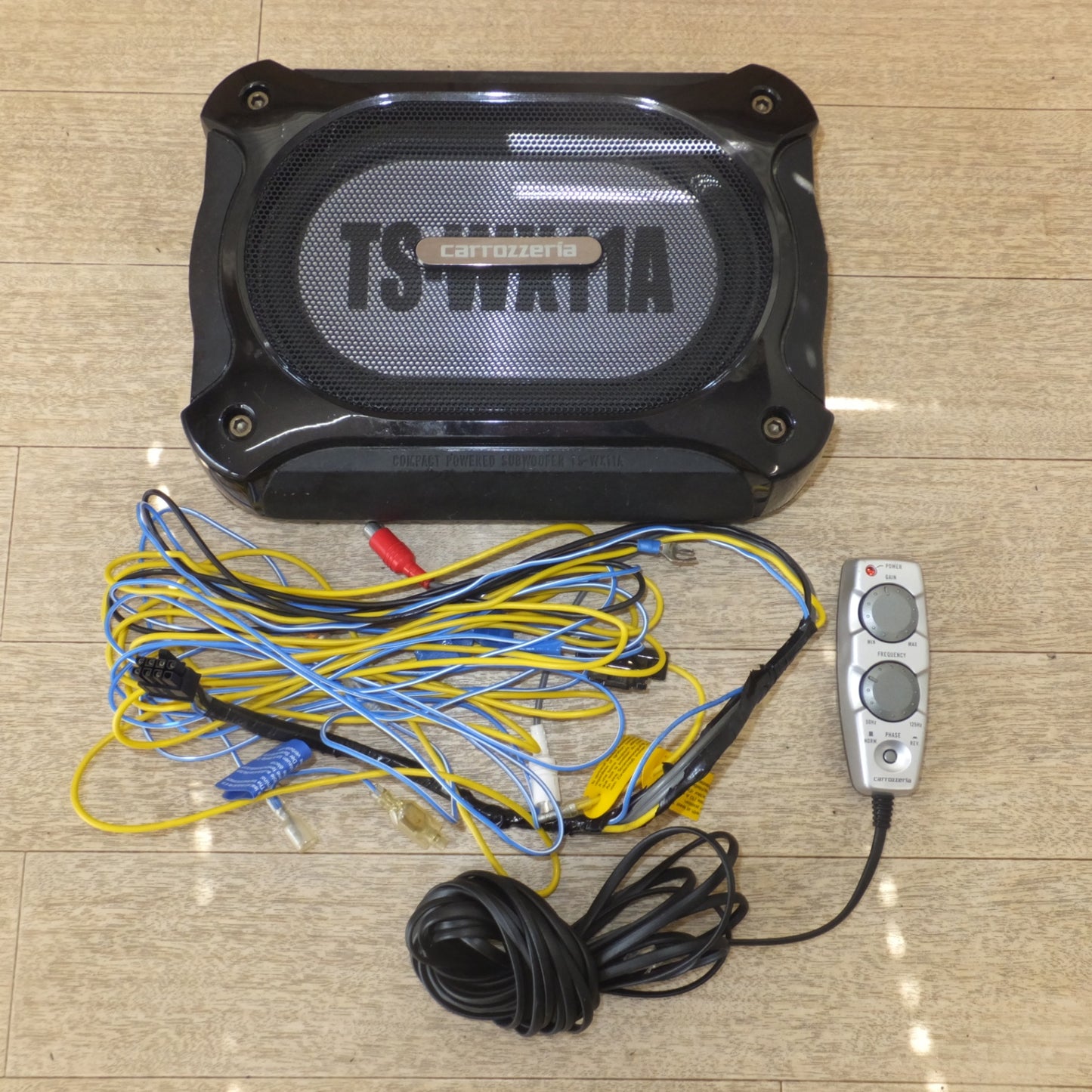 [送料無料] ★カロッツェリア carrozzeria サブウーファー スピーカー TS-WX11A DC.12V★
