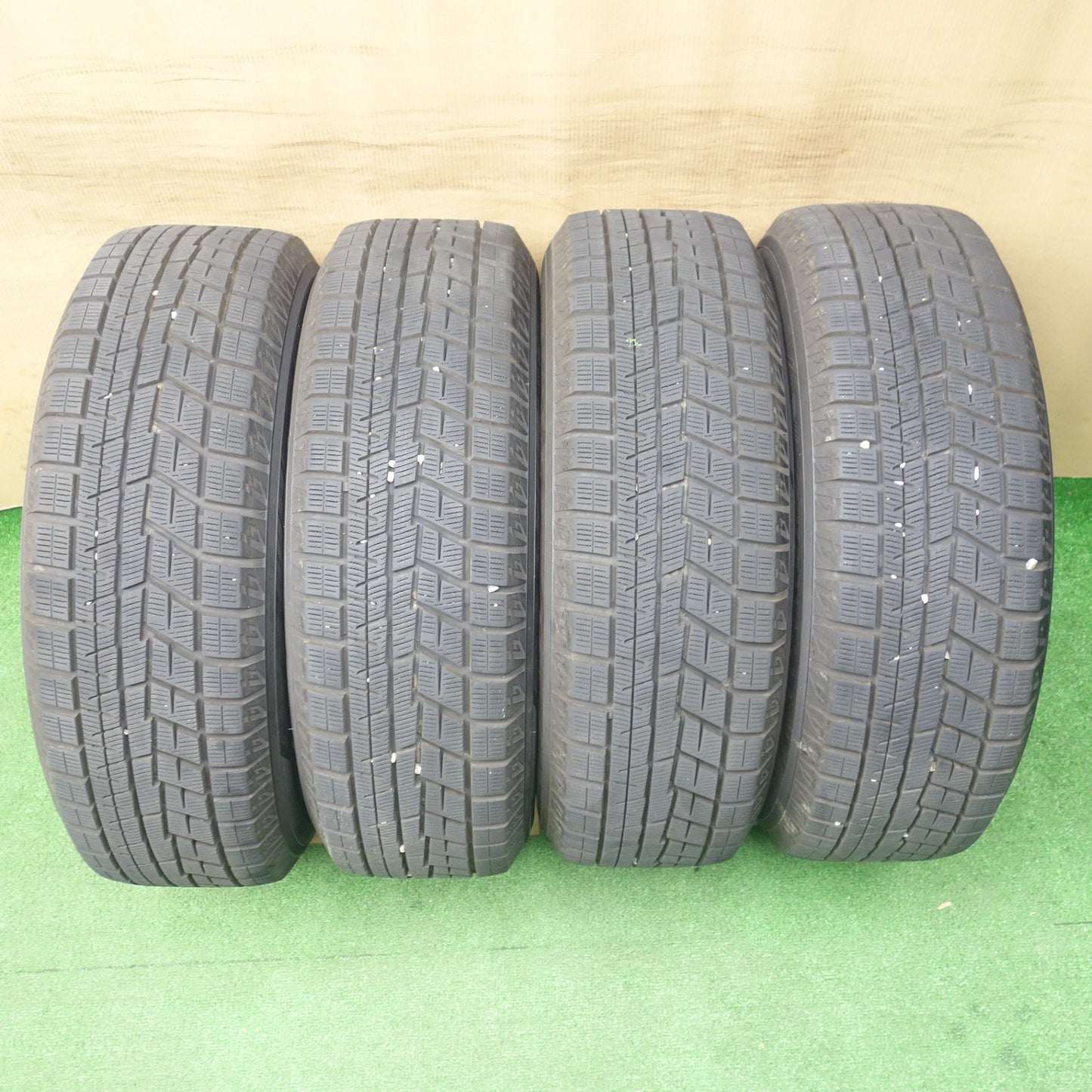 バリ溝！22年！キレイ！9.5分以上★プリウス 等 195/65R15 スタッドレス ヨコハマ アイスガード iG60 SPORT ABELIA スポルト アベリア 15インチ PCD100/5H★6020905KTス