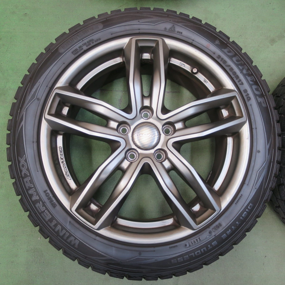バリ溝！9.5分◎ボルボ 等 EUROTECH GAYA5 215/50R17 スタッドレス ダンロップ ウインターマックス WM01 ユーロテック ガヤ5 17インチ PCD108/5H◎6071102イス